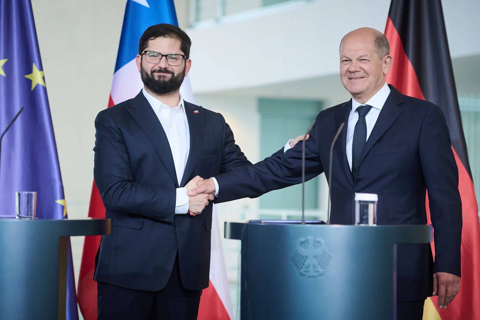 Boric (l.) und Scholz am Montag im Bundeskanzleramt