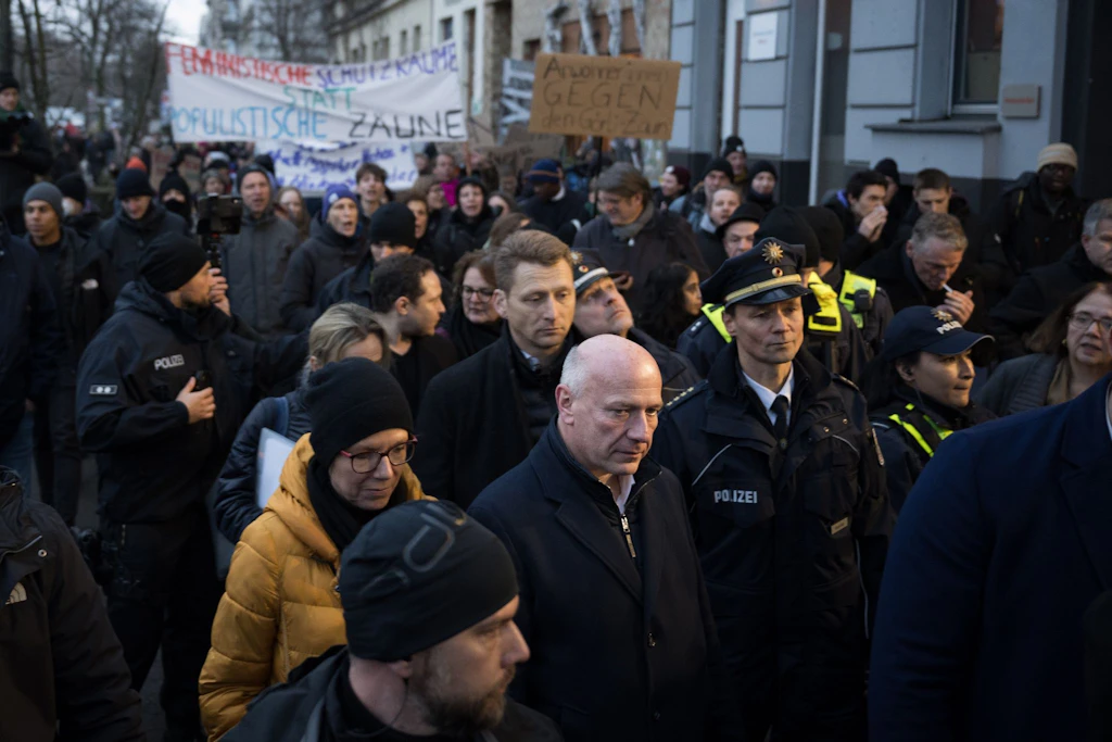 Friedrichshain-Kreuzberg bölge ofisi Senato yönetimine dava açtı