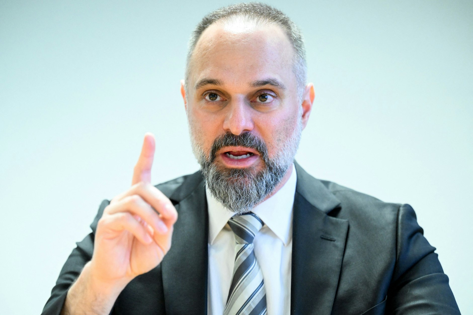 Rechtsanwalt Fatih Zingal war Spitzenkandidat der Dava-Vereinigung für die Europawahl, er gilt als das Gesicht des Bündnisses.