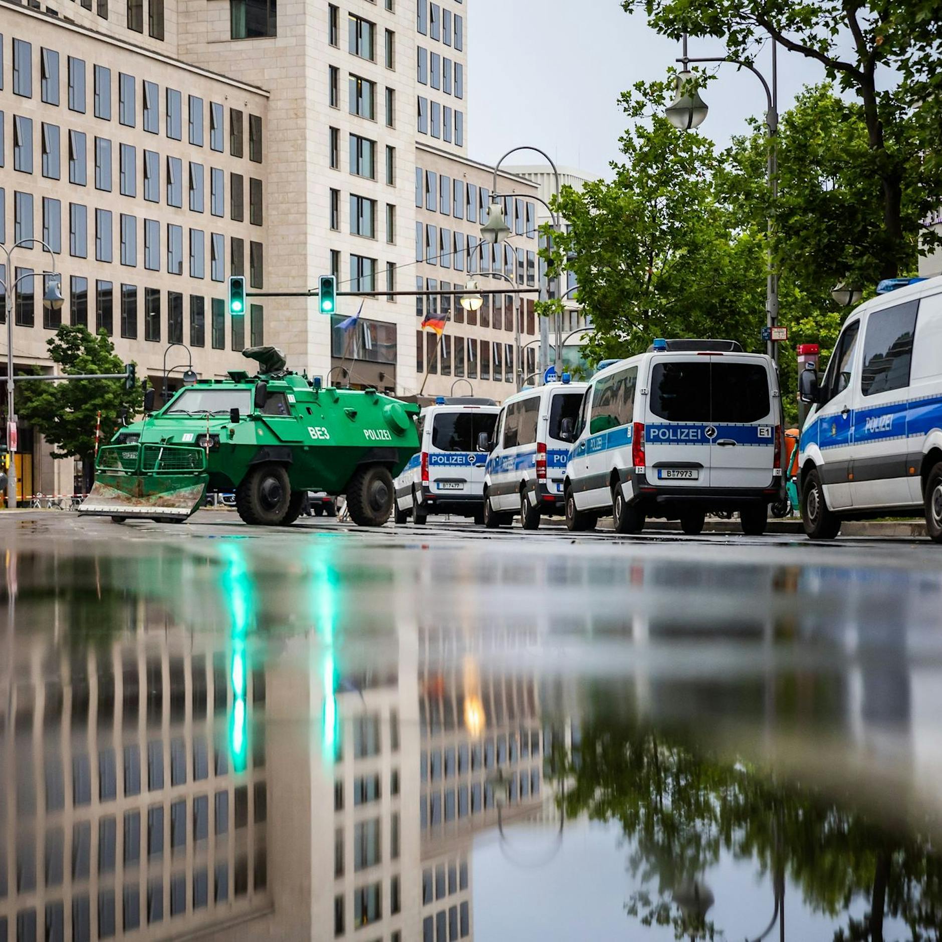 Ukraine-Konferenz: Berliner City dicht! DAS müssen Autofahrer wissen