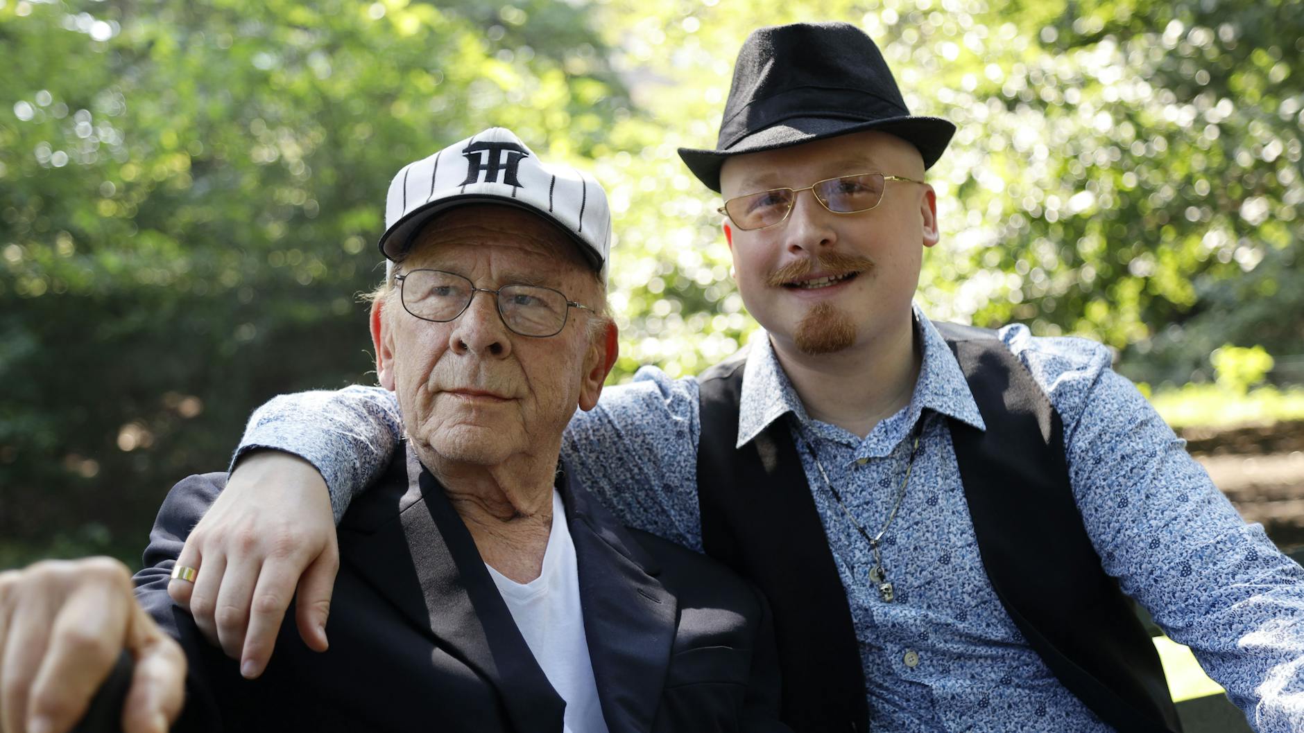 Art Garfunkel jr. mit seinem Weltstar-Vater Art Garfunkel in New York