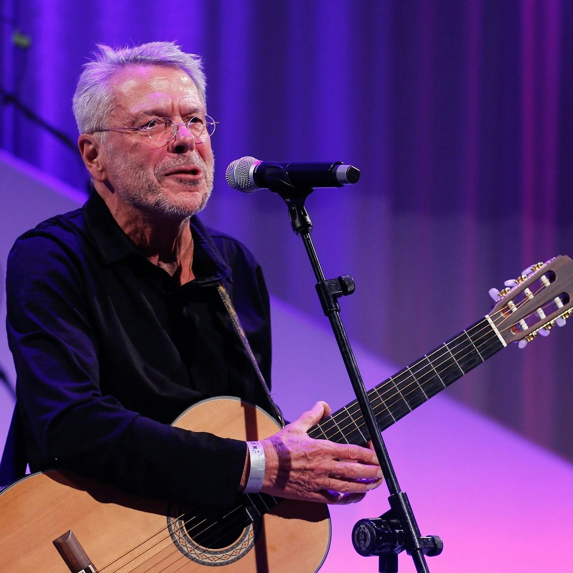 Reinhard Mey: Ukrainekrieg erinnert an Kindheit im zerbombten Berlin