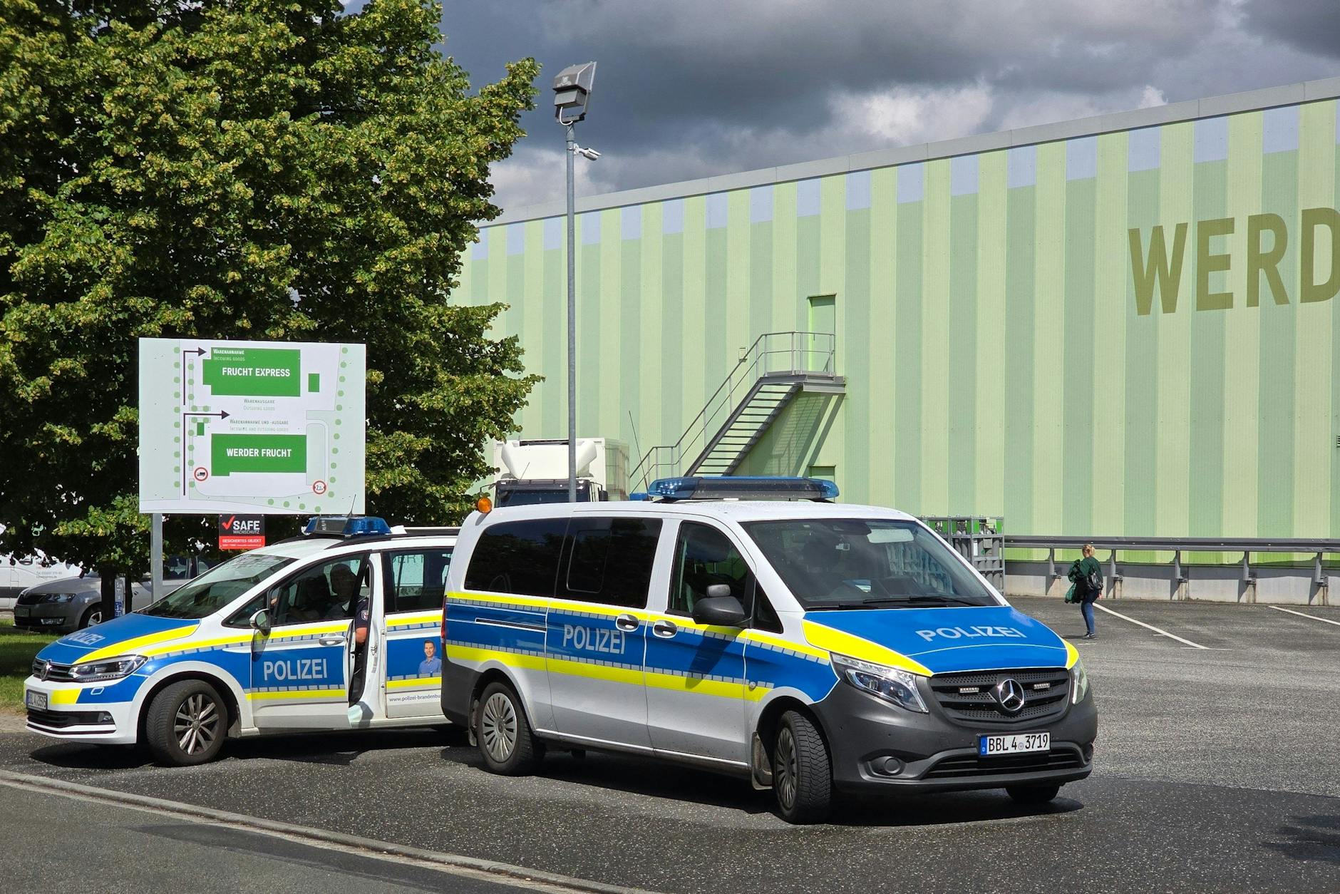 In diesem Obst-Großhandel im Landkreis Potsdam-Mittelmark hat es zum wiederholten Mal einen Polizeieinsatz gegeben, sagte eine Sprecherin der Polizei.