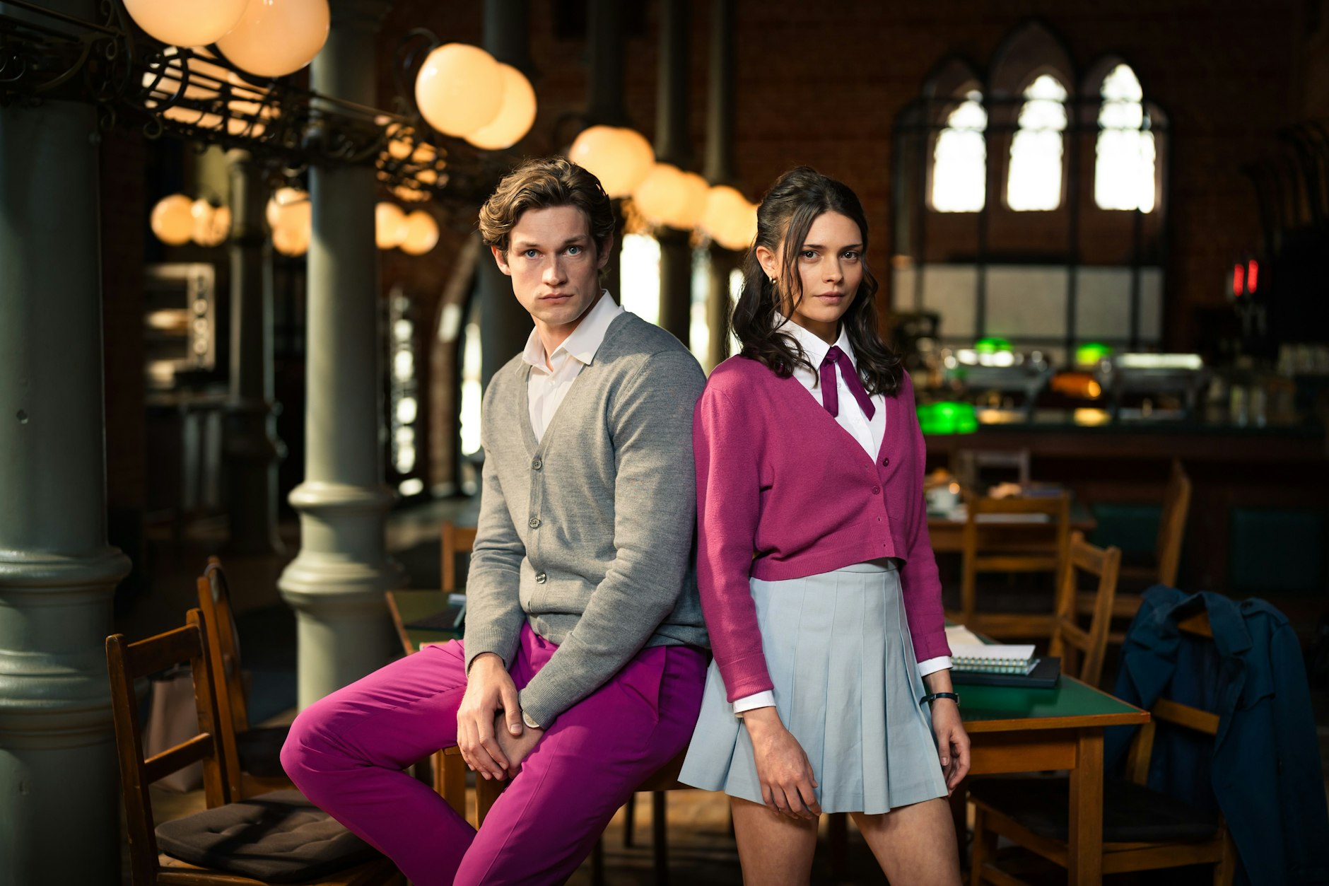 Die Dreharbeiten zur zweiten Staffel „Maxton Hall – Die Welt zwischen uns“ haben begonnen.