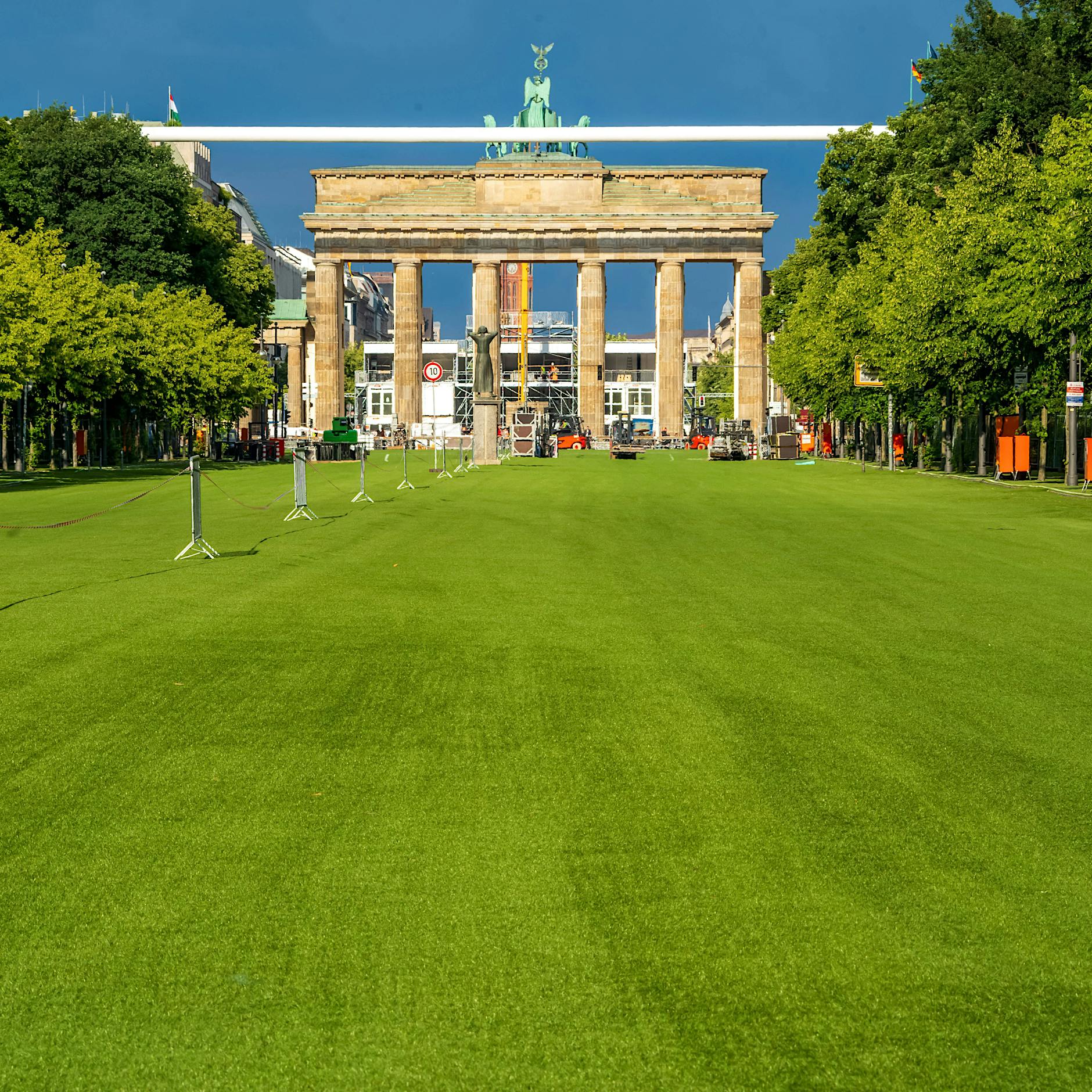 Fußball-EM 2024 in Berlin: Was auf der Fanmeile erlaubt ist – und was nicht