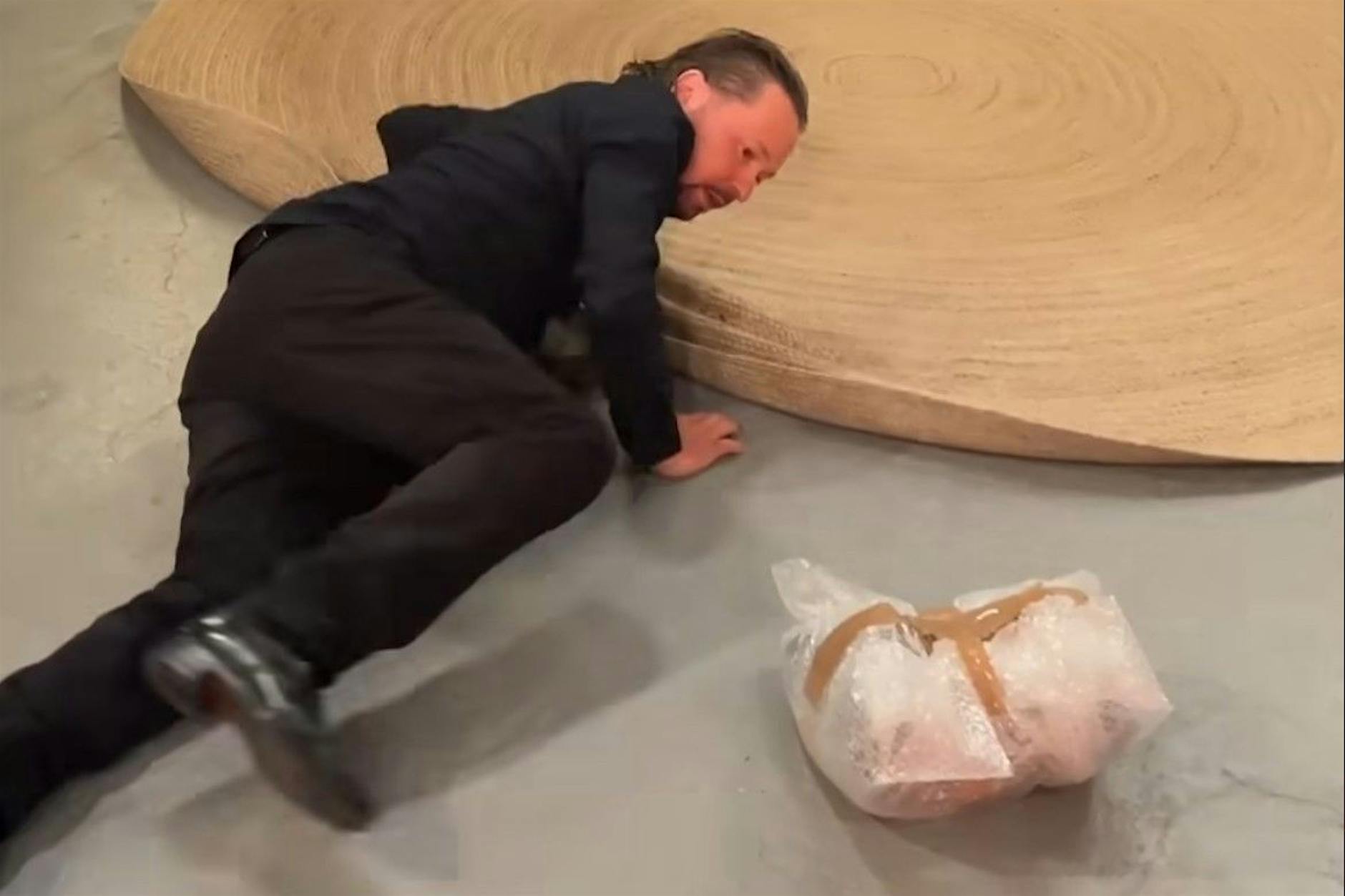 Schock bei „Bares für Rares“! Pauritsch stürzt: „Wolfgang kaputt, Vase kaputt“