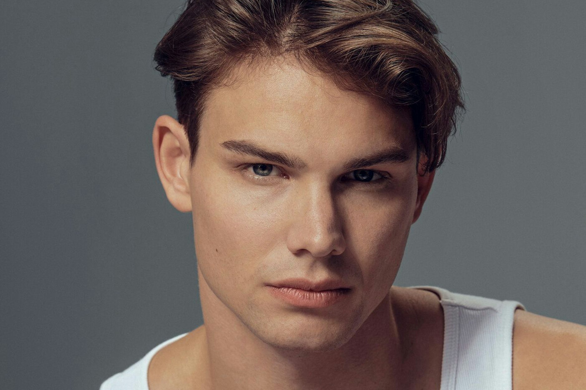 Armin gestand Grace im GNTM-Finale seine Gefühle.