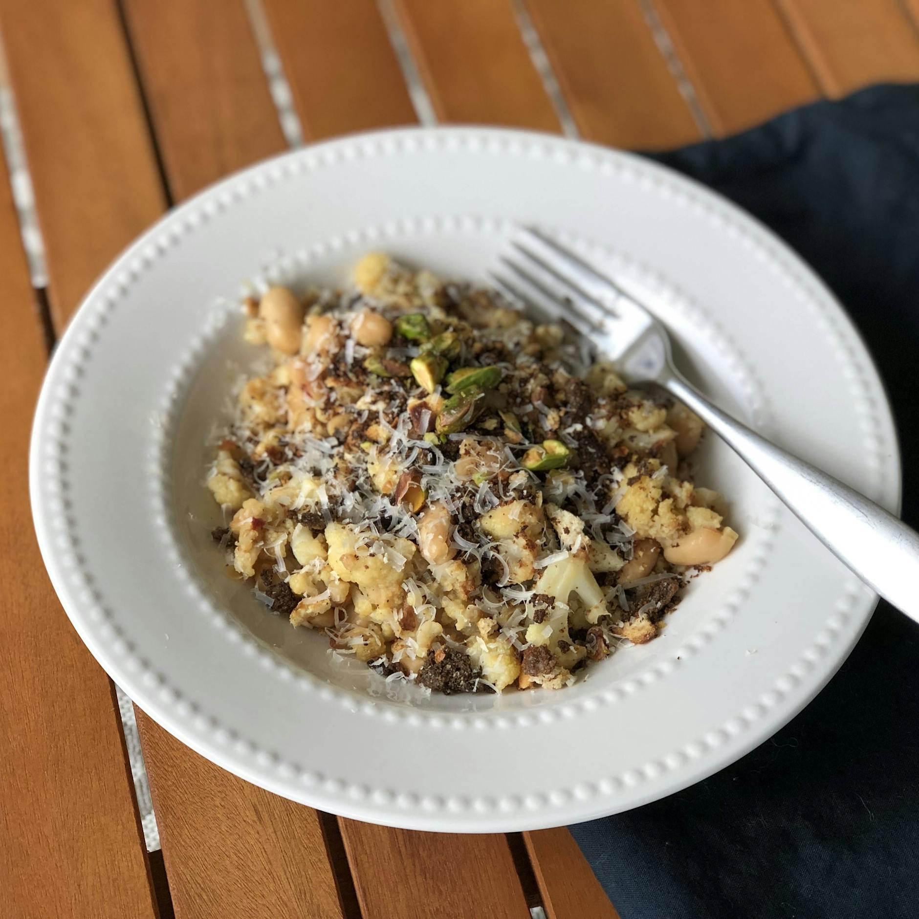 Blumenkohl mit Pumpernickel überbacken: Das geniale Rezept von DDR-Koch Kurt Drummer