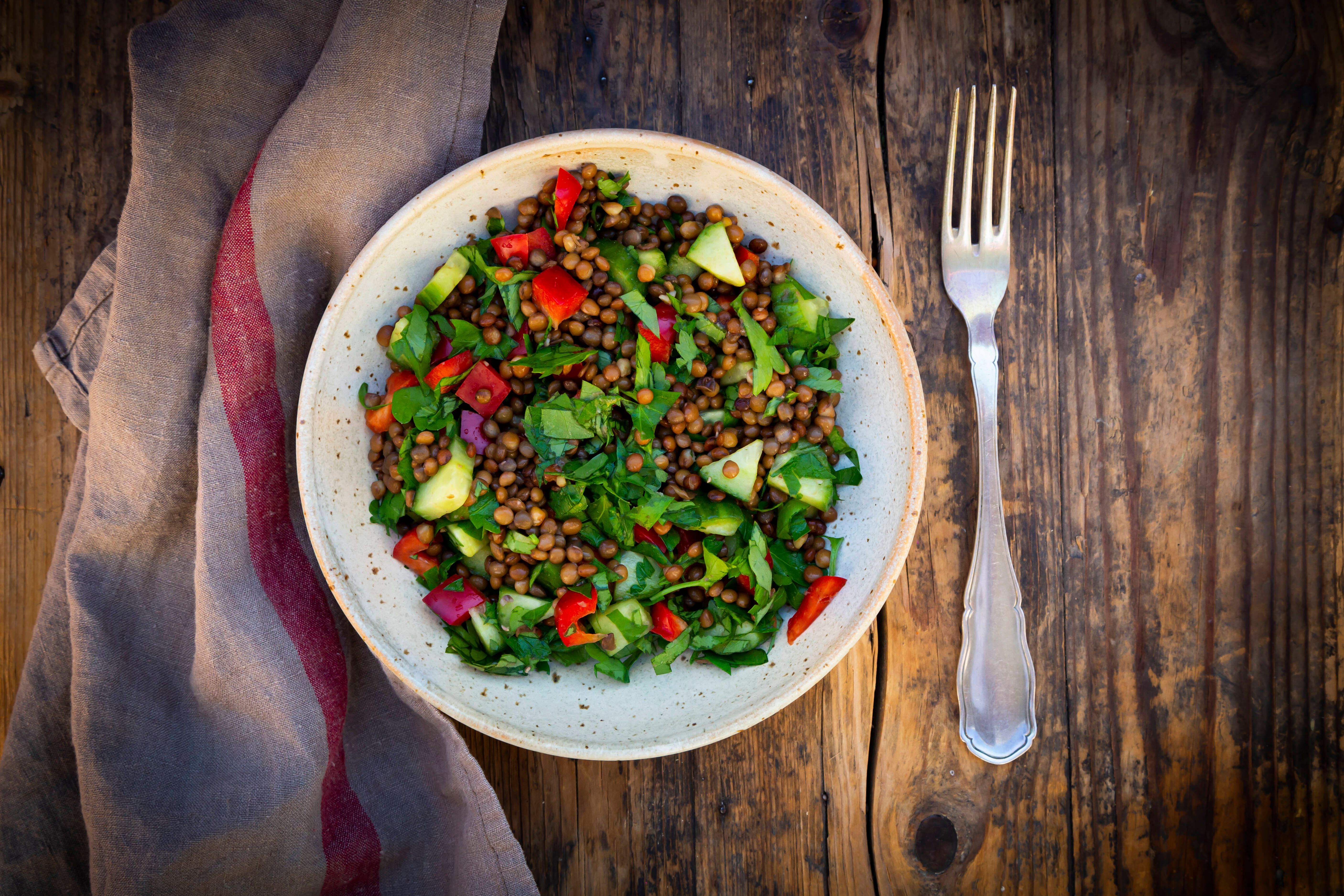 Rezept für bunten Linsensalat – einfach und schnell!