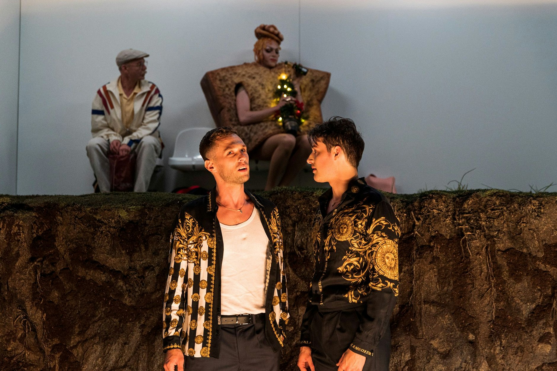 Stürmer (Denis Grafe) und Mittelfeldspieler (Matthis Heinrich) in&nbsp;„Zwei Herren von Real Madrid“&nbsp;