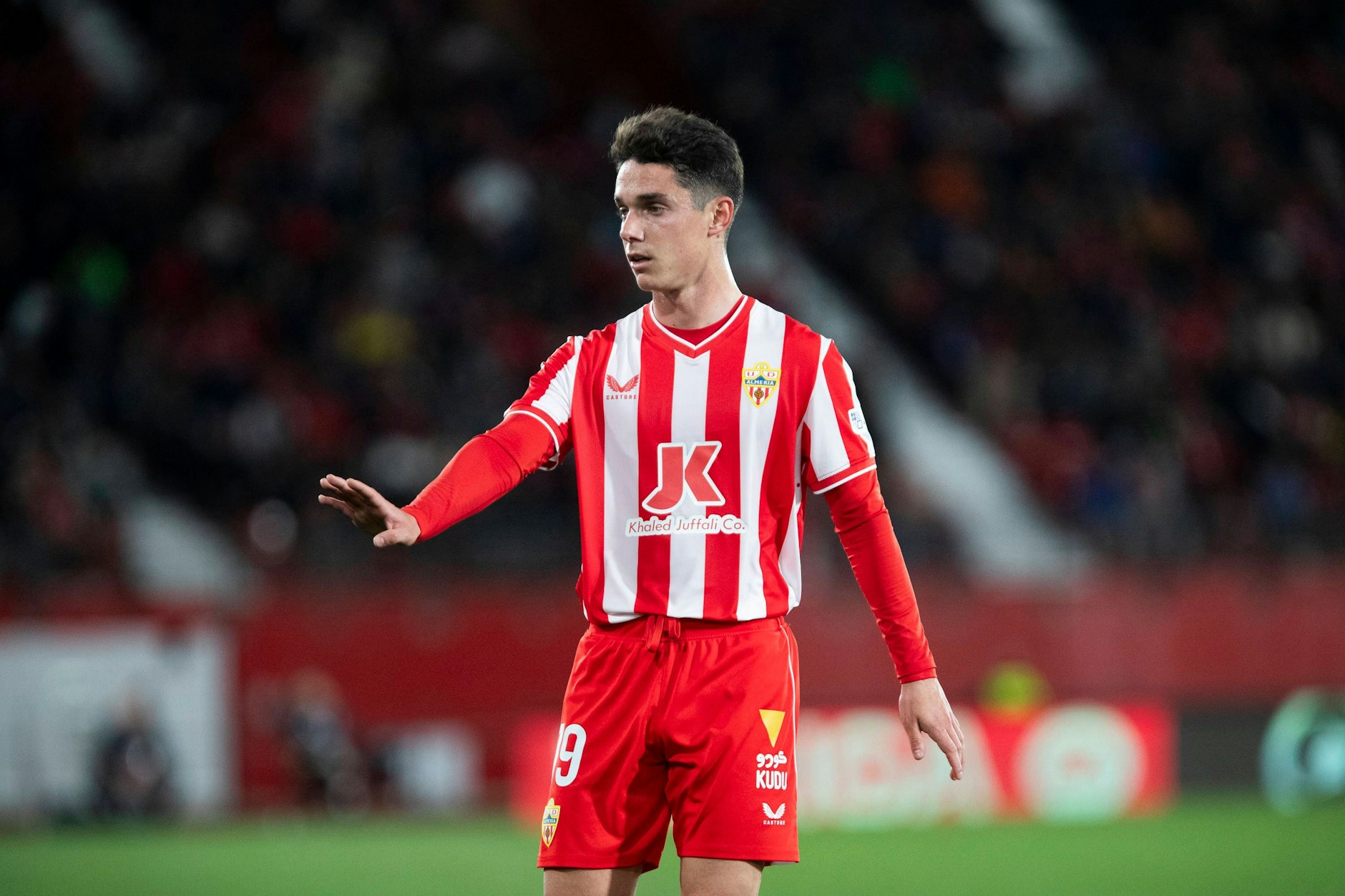 Sergio Arribas wurde bei Real Madrid ausgebildet und spielt nun für UD Almeria.