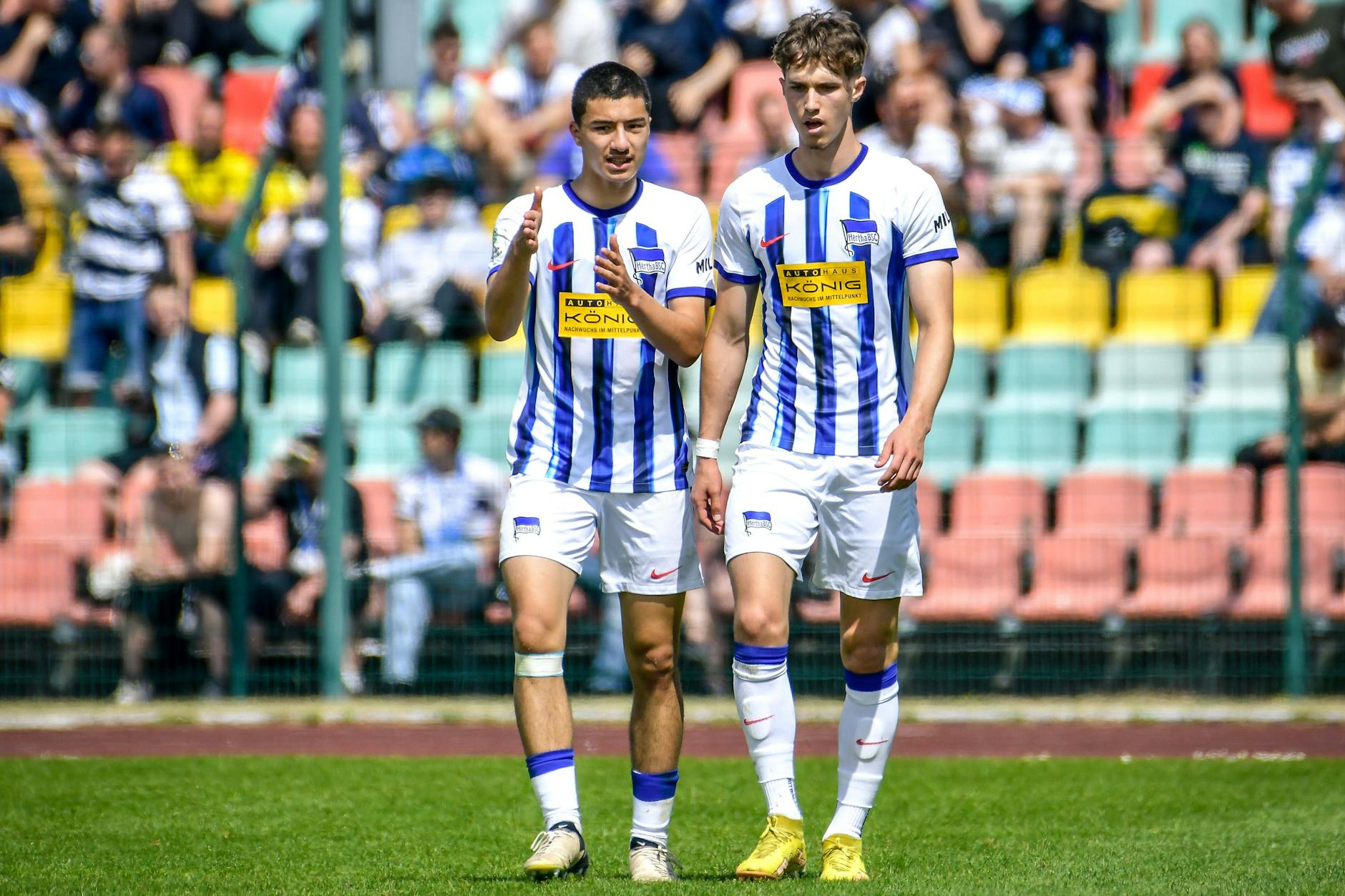 Oliver Rölke bleibt Hertha BSC treu. Um Mega-Talent Ibrahim Maza (18, l.) kämpfen die Blau-Weißen noch.