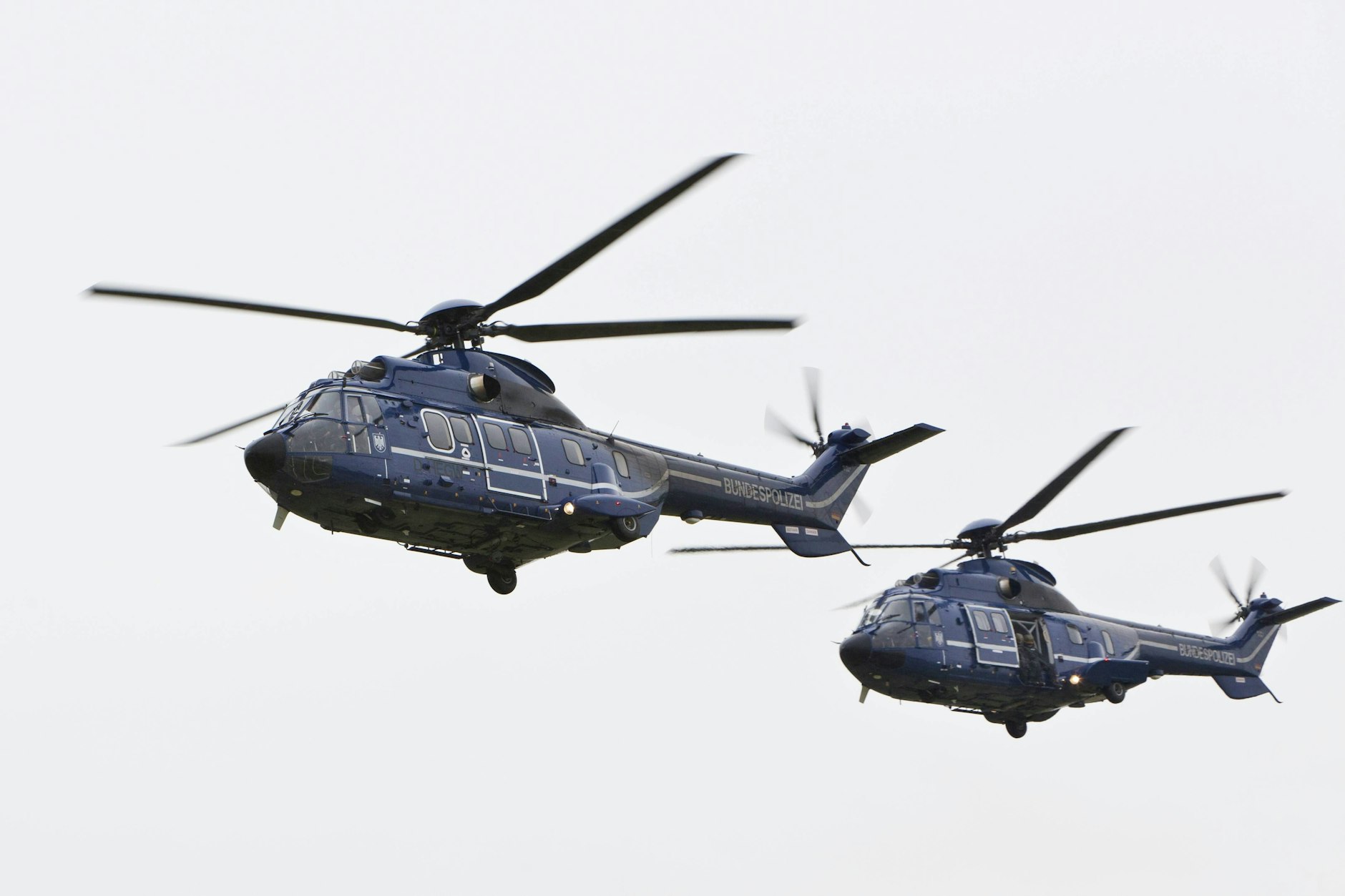 Hubschrauber der Bundespolizei vom Standort Blumberg bei einem Flug über Berlin.