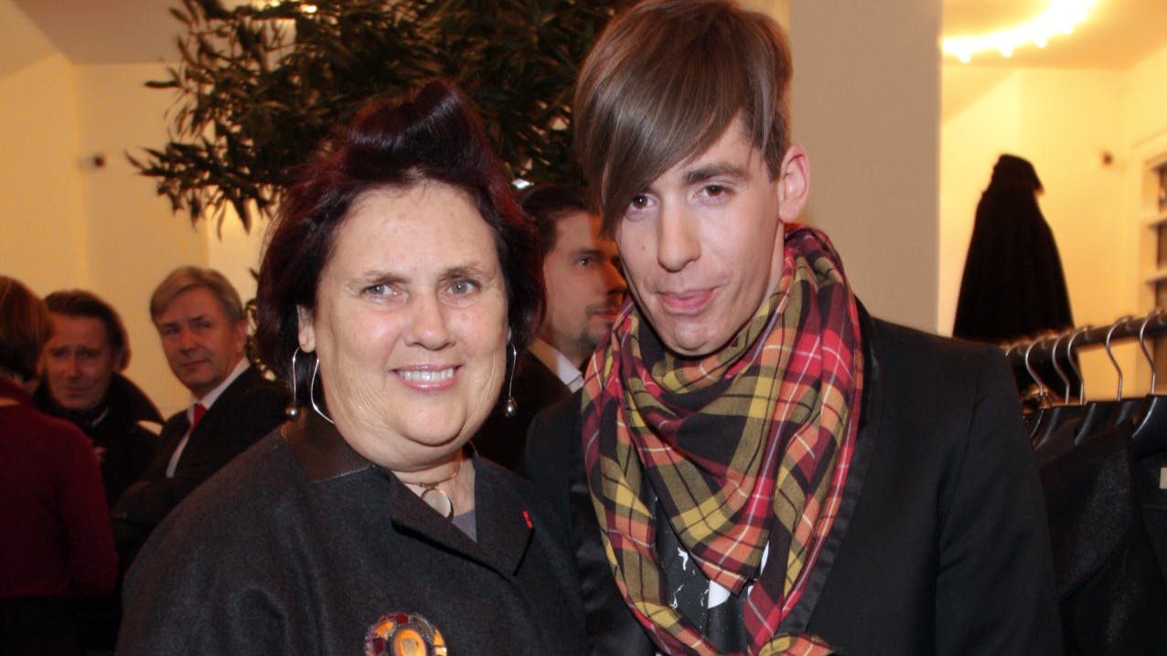 Kilian Kerner und die Modekritikerin Suzy Menkes