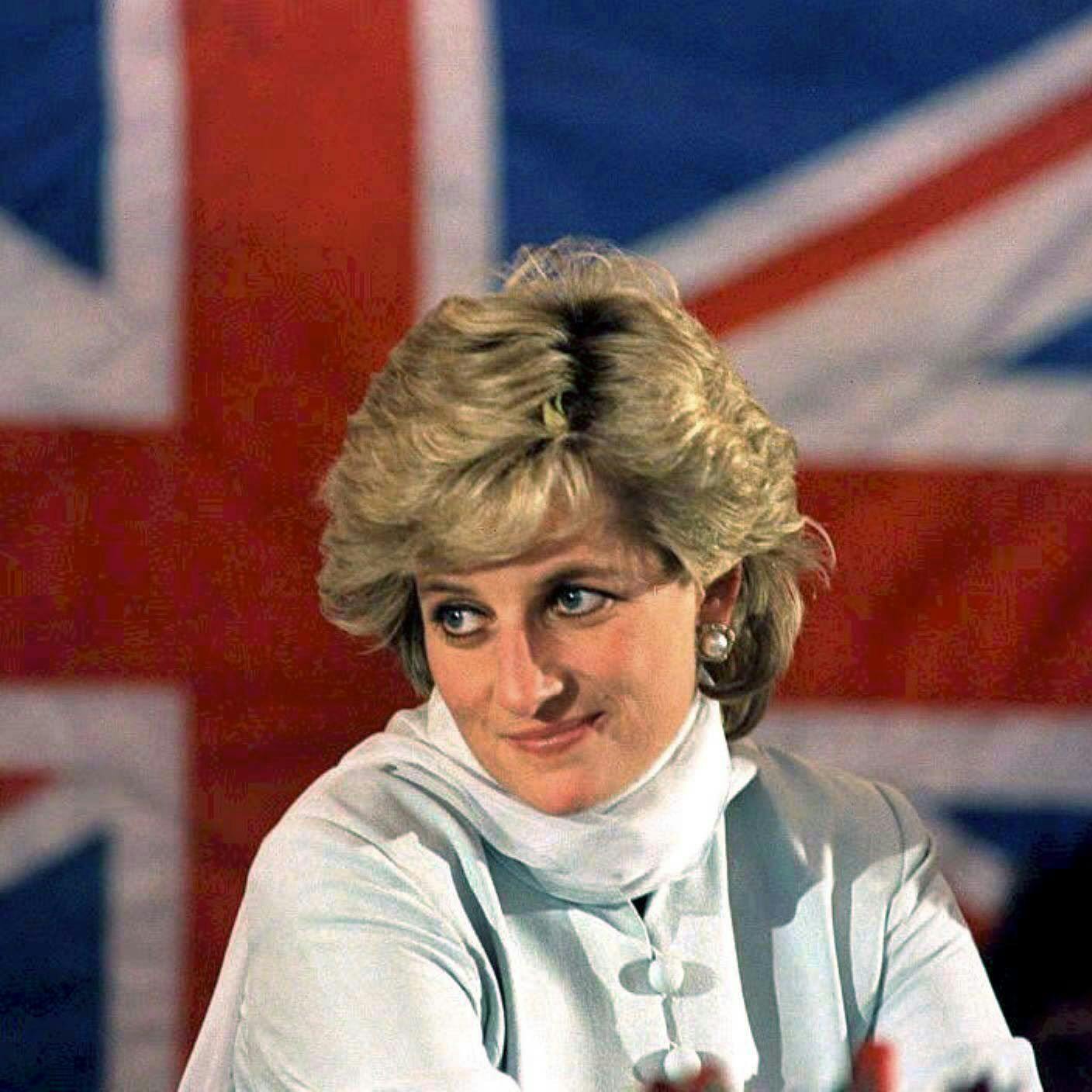 Den Kontakt zu Diana hatte laut dem Oscargewinner Sarah Ferguson, die Herzogin von York, hergestellt.
