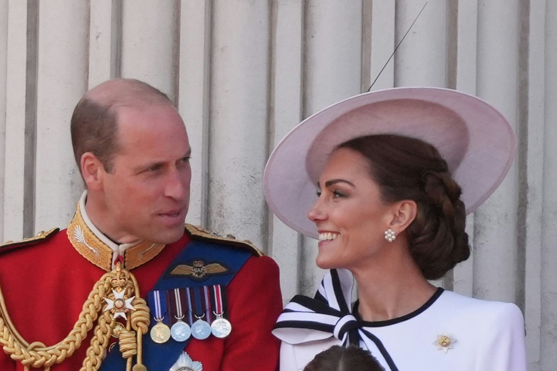 Gemeinsam nehmen Prinz William und Prinzessin Kate an der „Trooping the Colour“-Zeremonie zu Ehren von König Charles Geburtstag teil.
