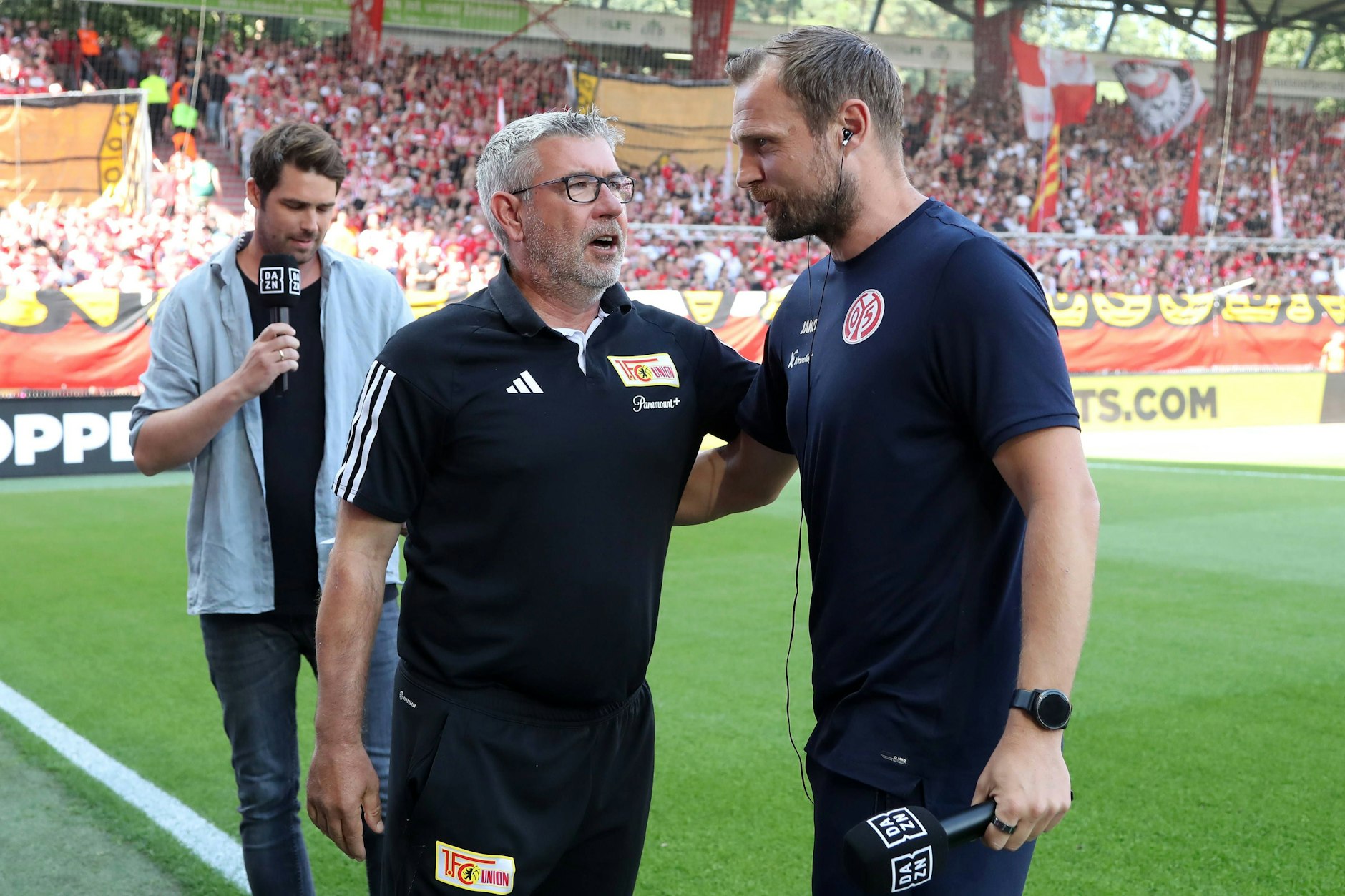 Ex-Coach Urs Fischer (M., 58) prägte über Jahre den 1. FC Union. Der neue Cheftrainer Bo Svensson (r., 45) hat eine etwas andere Philosophie.&nbsp;