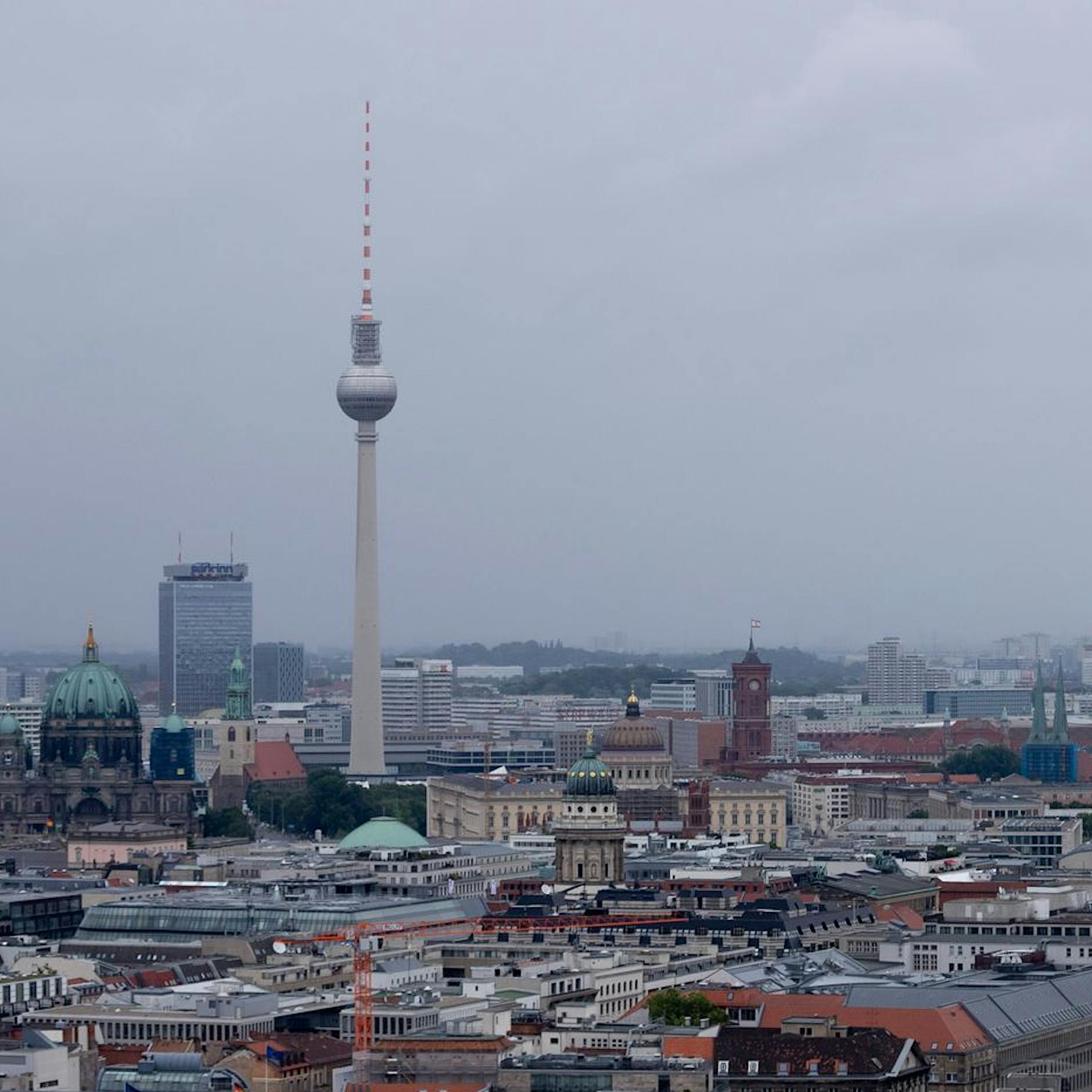 Wetter in Berlin aktuell: Mittwoch kühl und verregnet, EM-Fanzonen wieder offen