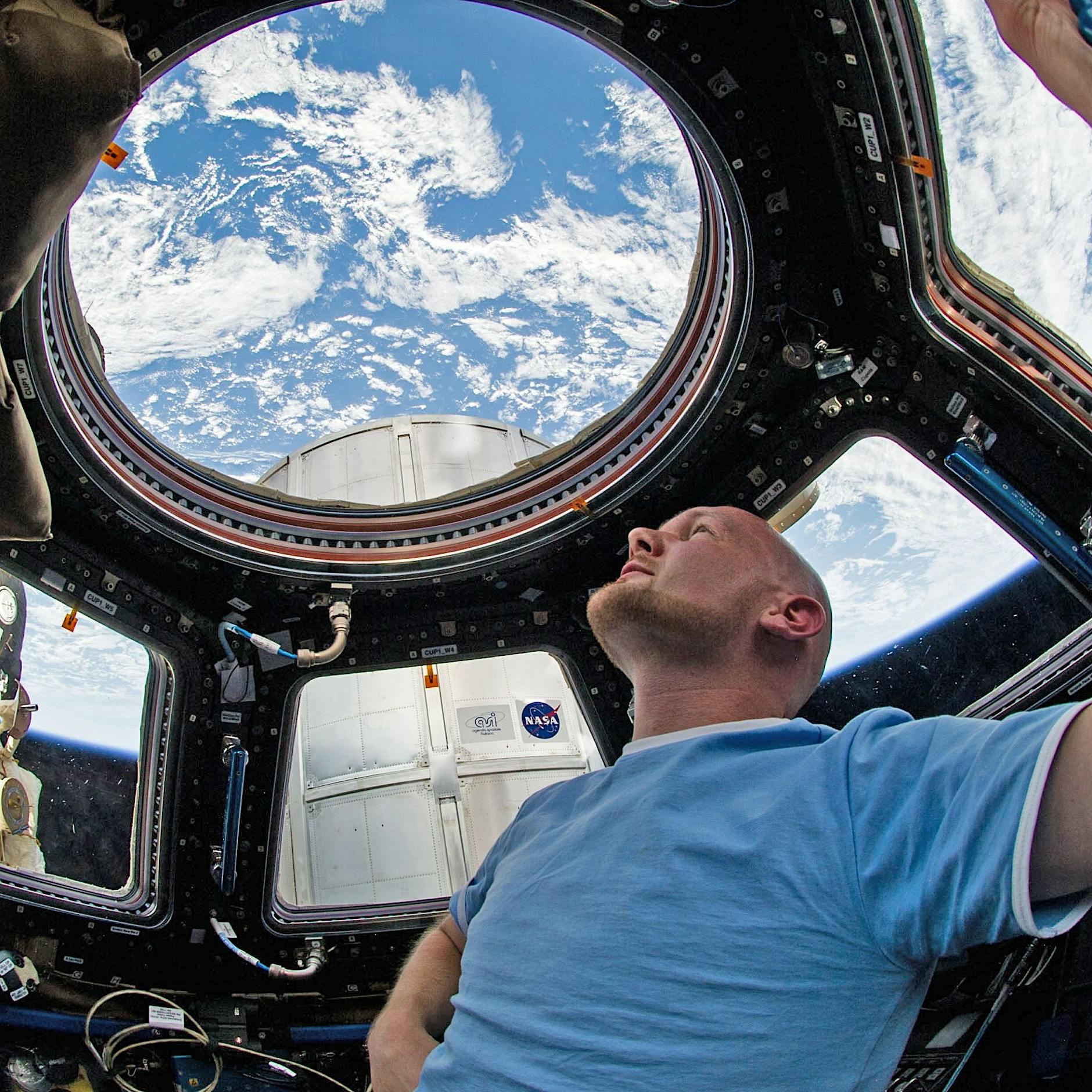 Das Weltall beschleunigt das Altern: Die Auswirkungen der Raumfahrt