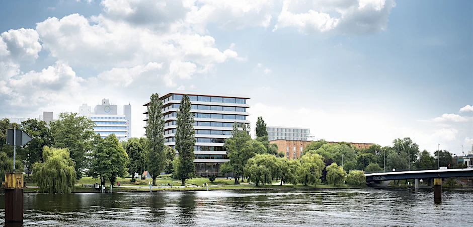 Der Entwurf des Zentrums für Gen- und Zelltherapie in Berlin stammt vom Architekturbüro Henn.&nbsp;