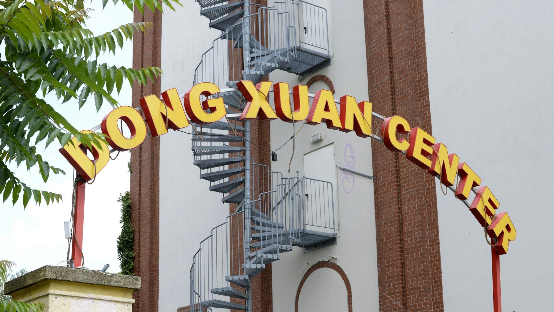 21.06.2019, Berlin-Lichtenberg: Dong Xuan Center