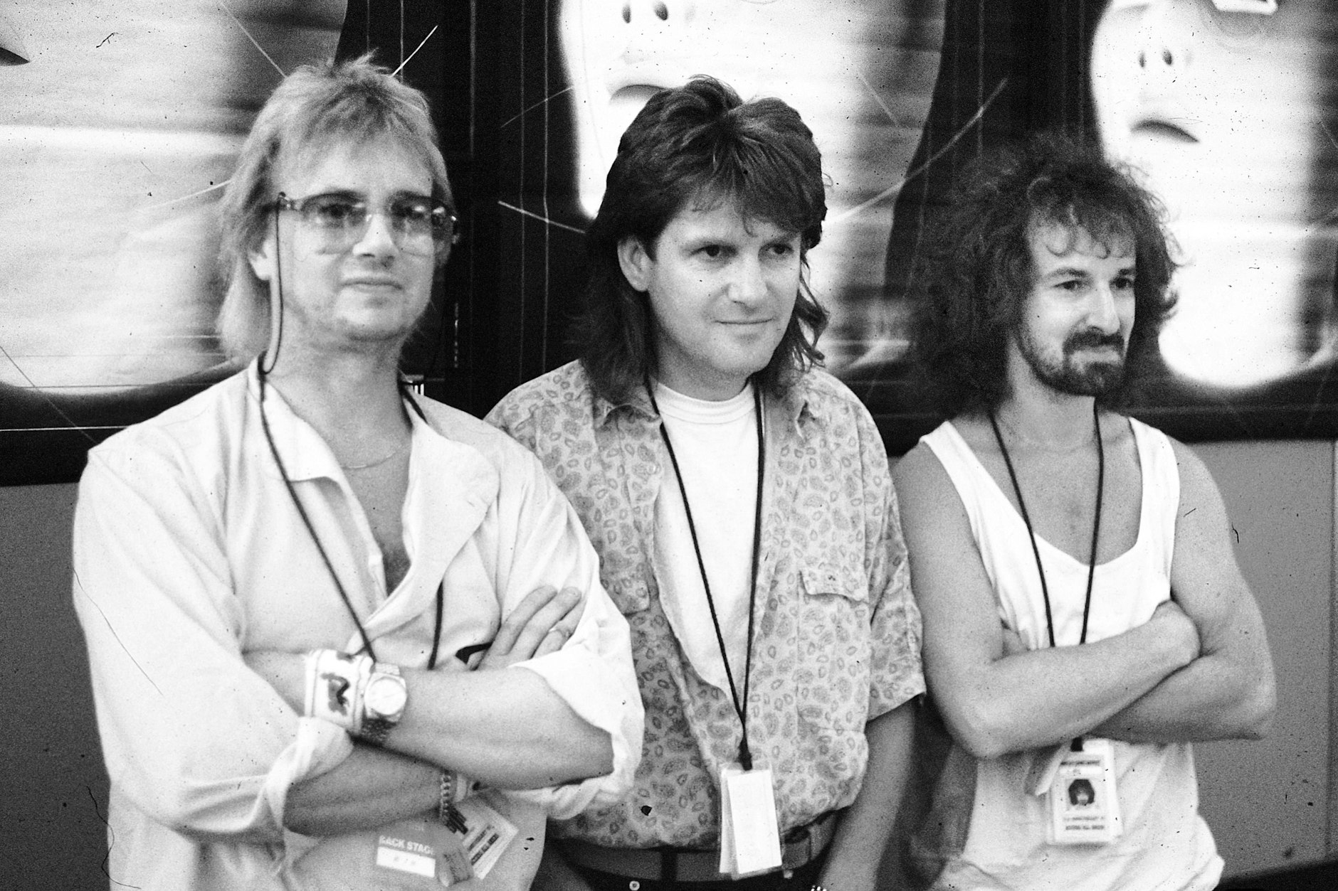 Die Progressive-Rockband Barclay James Harvest backstage vor ihrem Open-Air-Konzert im Rahmen des 4. Berliner Rocksommers der FDJ im Treptower Park.