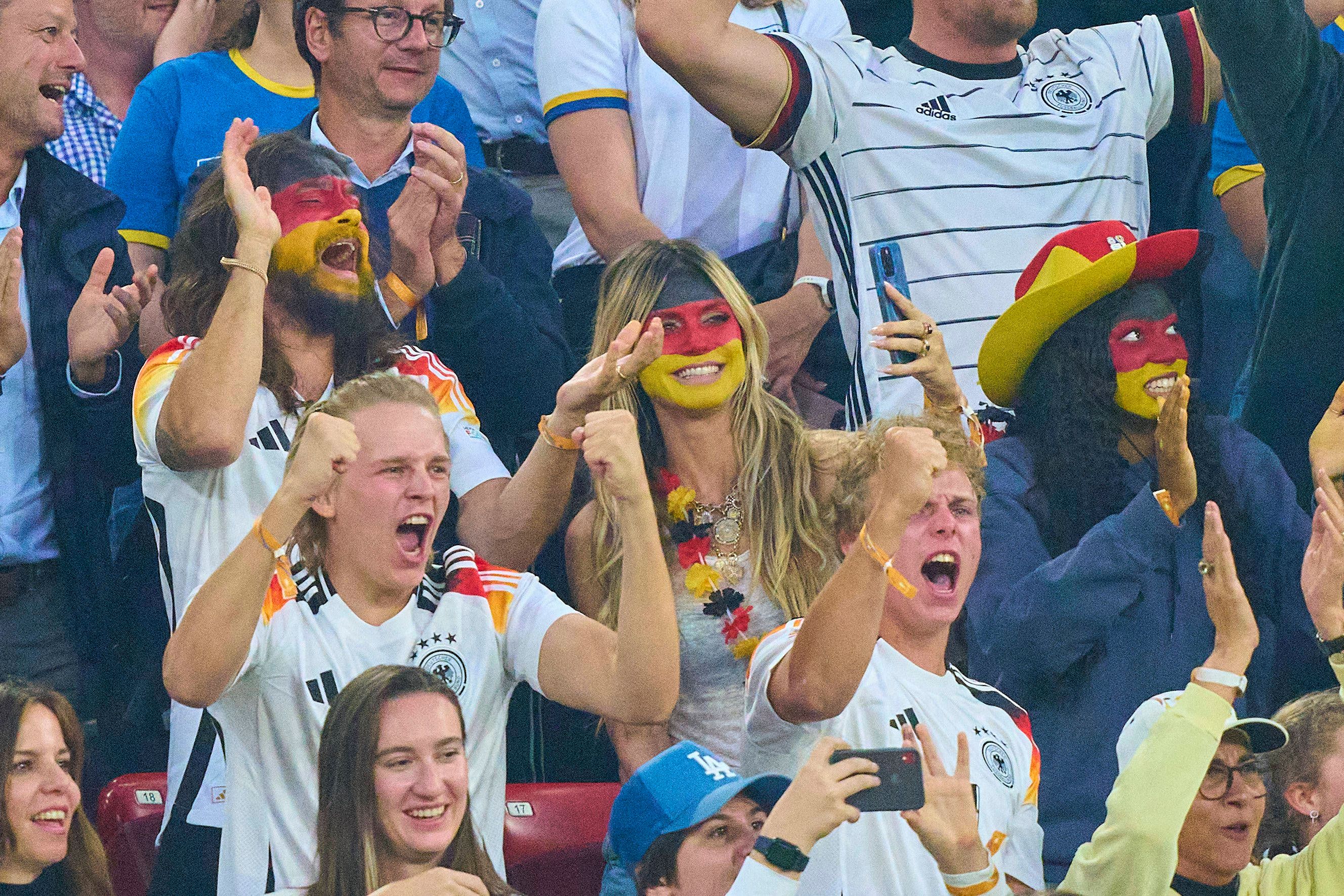 EM 2024: Wie Stars und Politiker als Zuschauer polarisieren