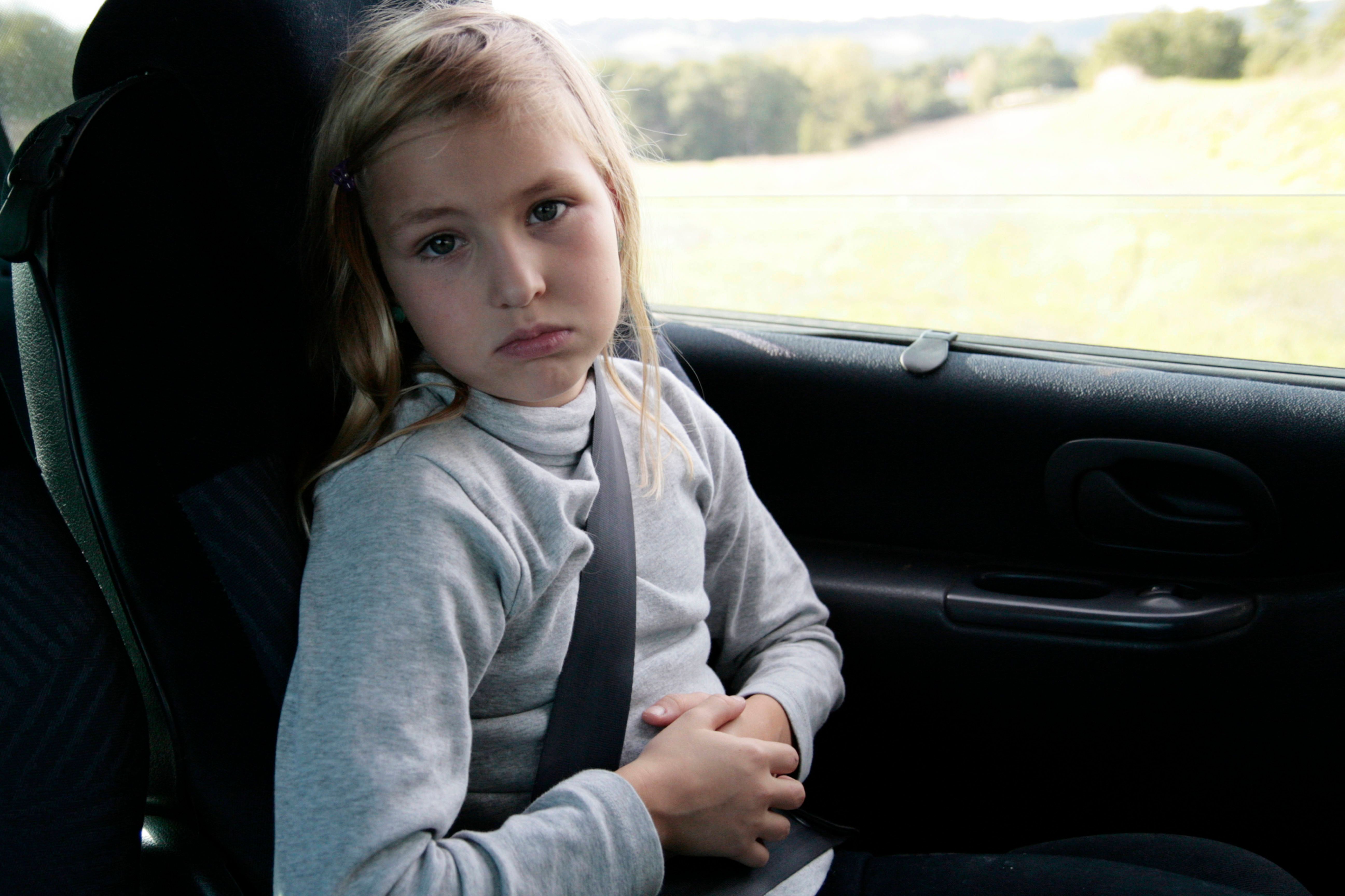 Übelkeit, Erbrechen: Mit diesen TRICKS bekommen Sie die Reisekrankheit in den Griff