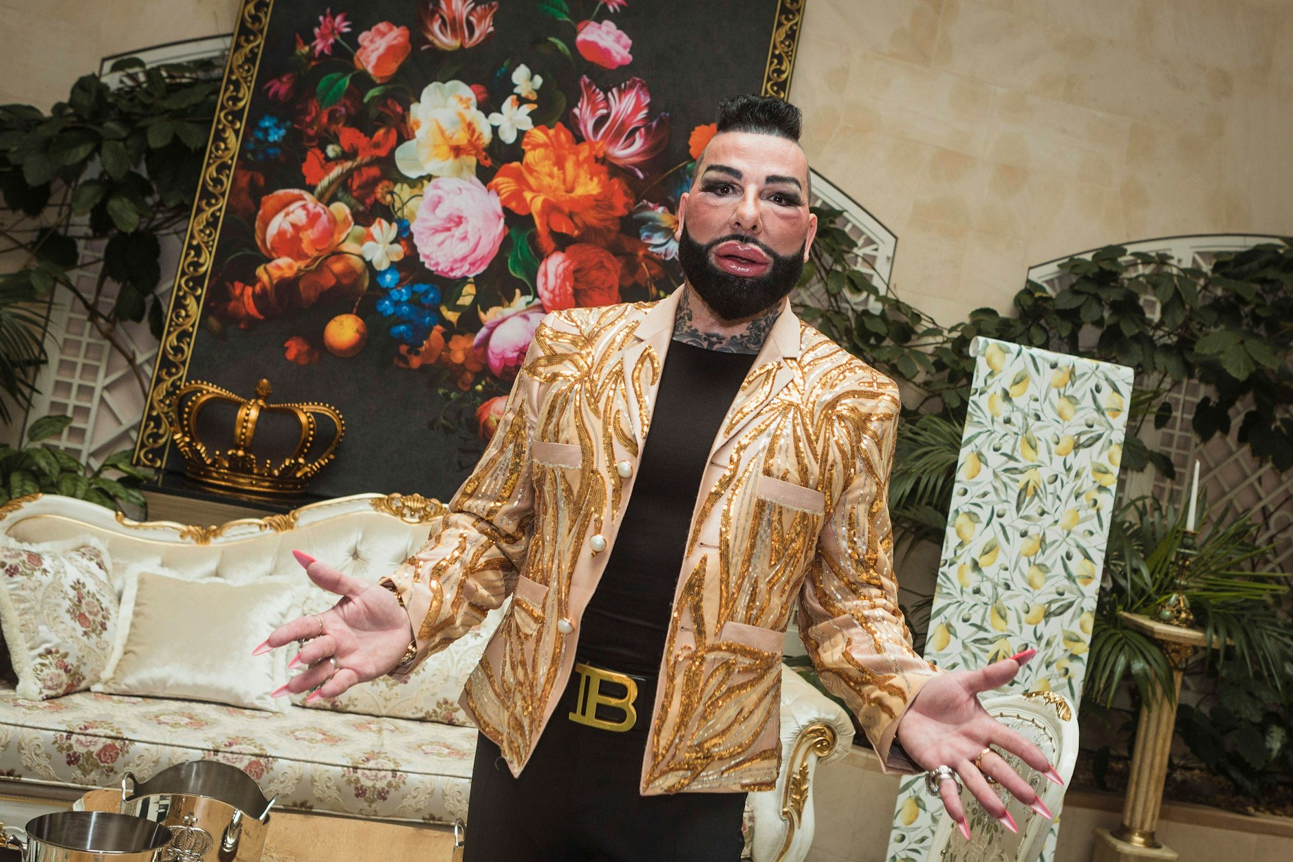 Harald Glööckler bei einer Präsentation im Berliner Hotel Adlon vor wenigen Tagen: Jetzt verleiht er mit einer Modenschau dem Loretta am Wannsee einen pompösen Auftakt.