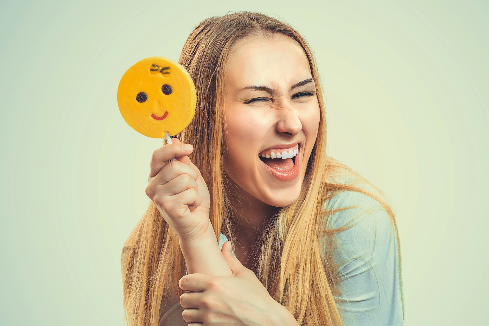 Jetzt wird's lustig: Wer einen Witz des Tages sucht, wird hier gleich dreifach fündig - drei lustige Witze sollen Sie in den Tag schicken.