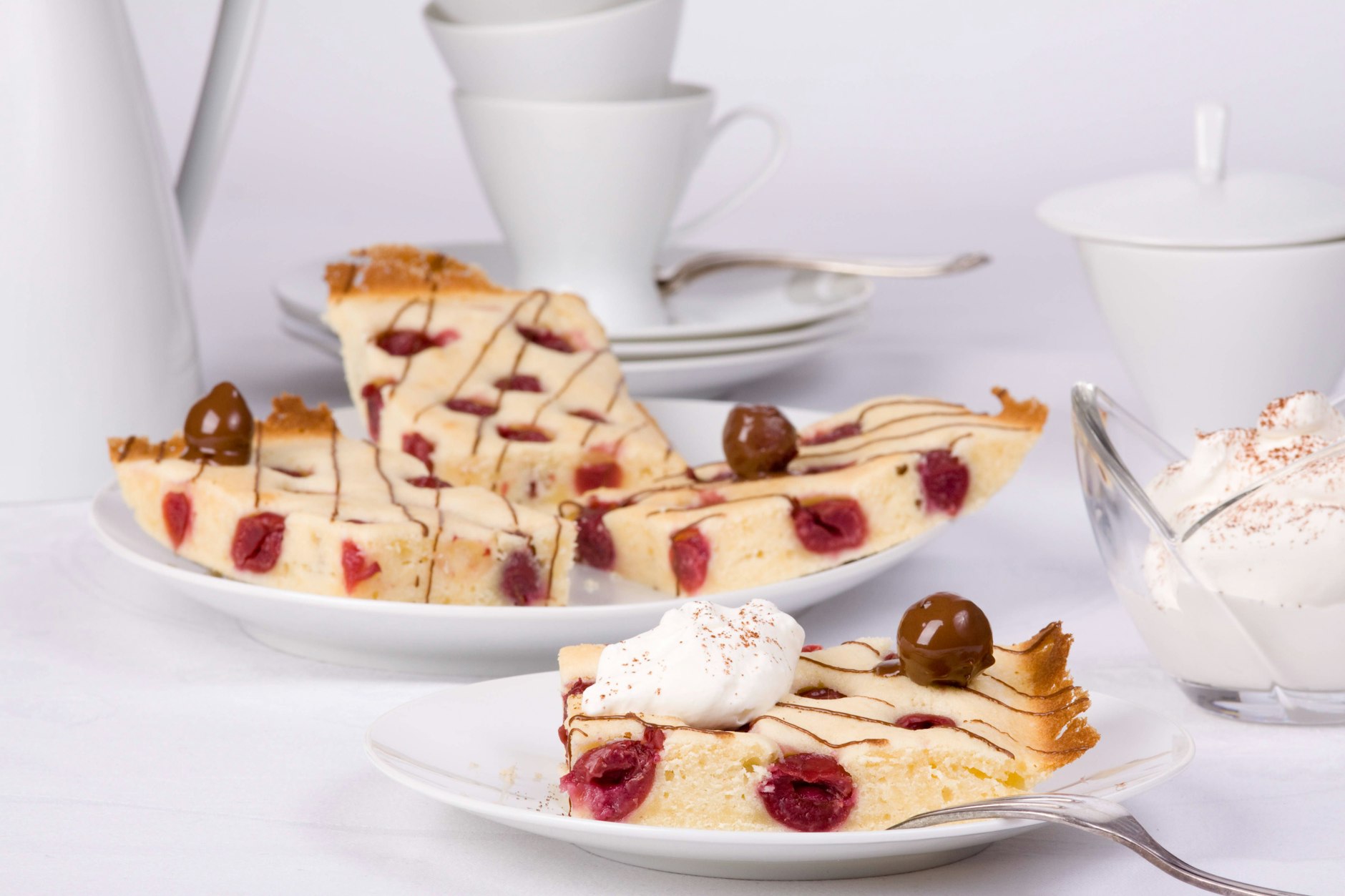 Das Rezept für Kirschkuchen ist super einfach und absolut lecker.