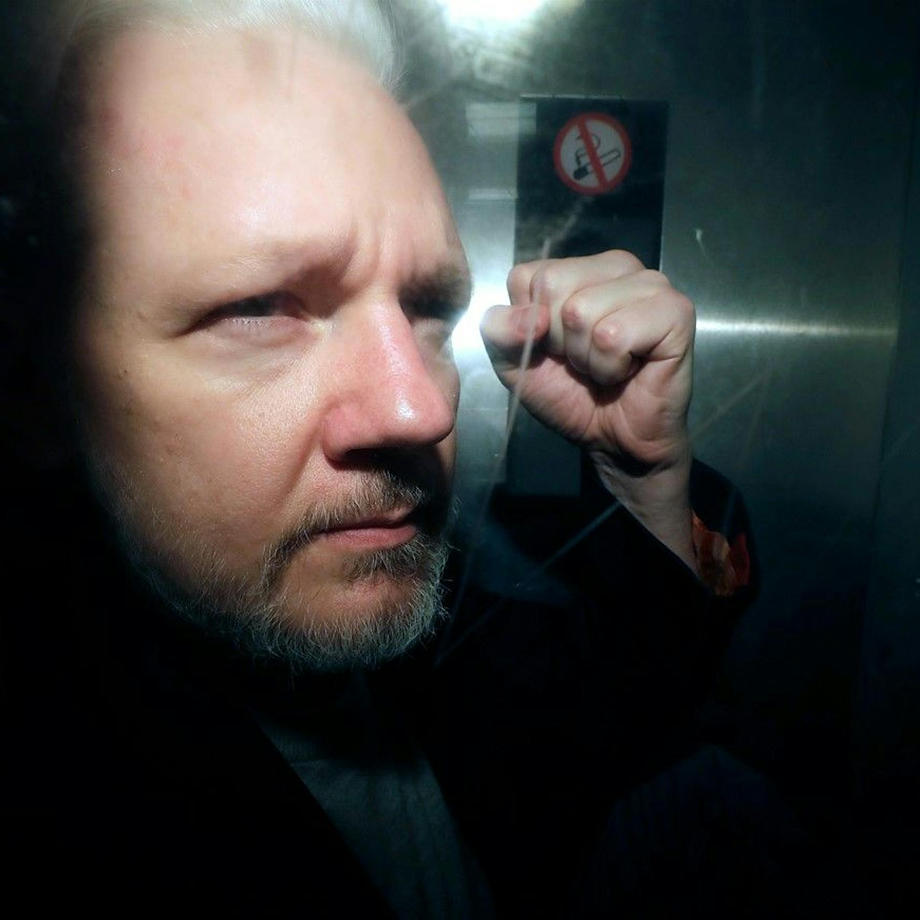 Julian Assange in Freiheit – aber weltweit über 300 Journalisten in Haft