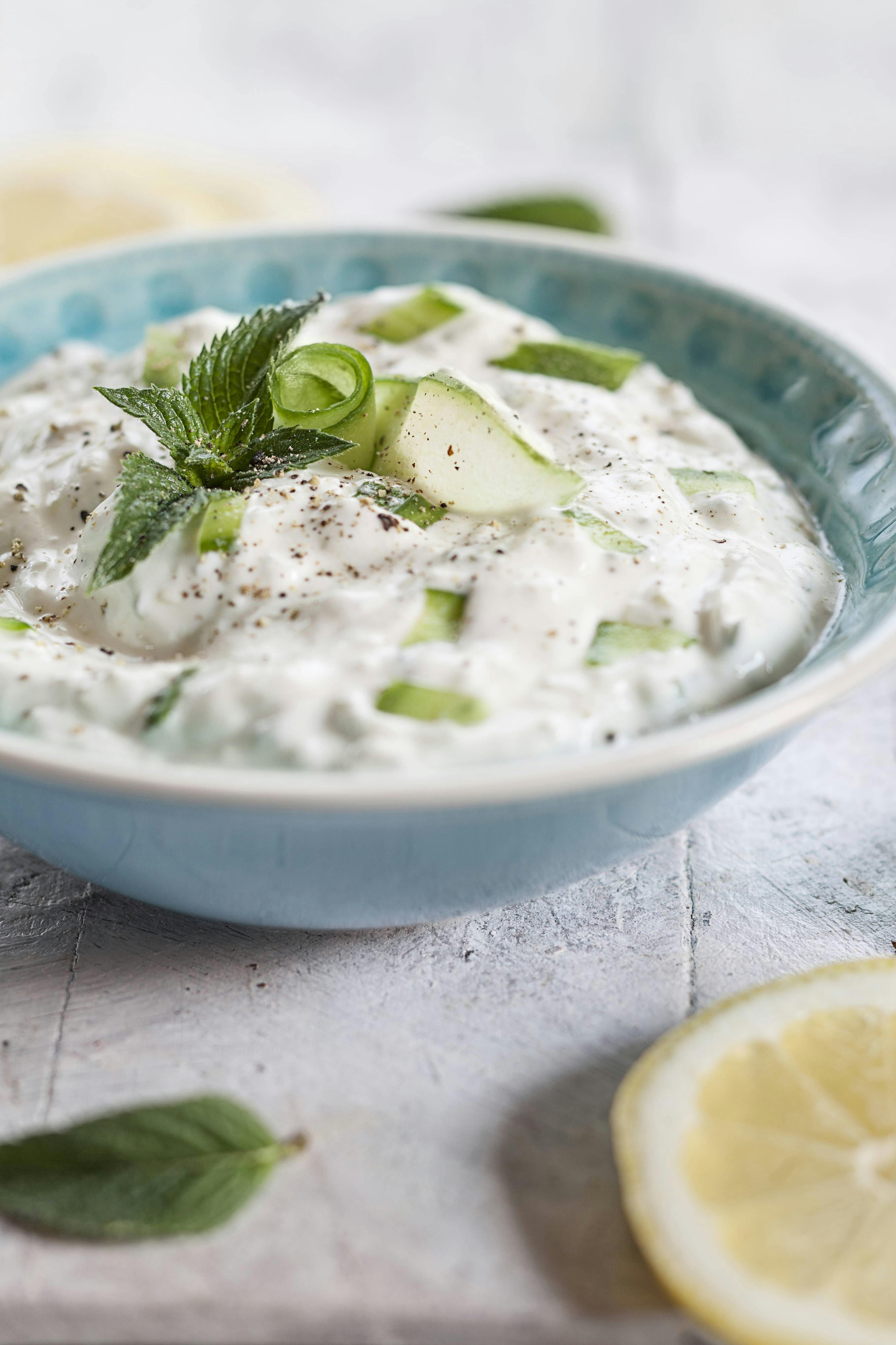 Schnelles Rezept für Zaziki: Ein Trick macht den Joghurt-Gurken-Mix cremig