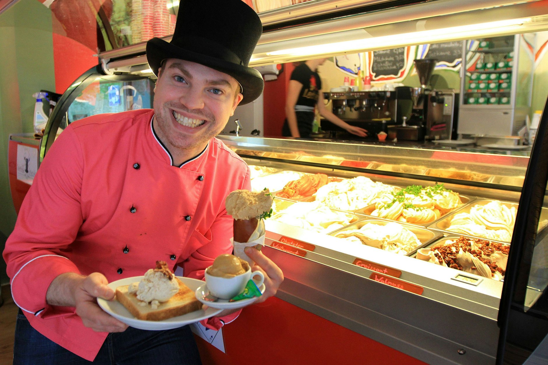 Matthias Münz ist „Der verrückte Eismacher“ - und im Münchner Eis-Geschäft ein echter Star.