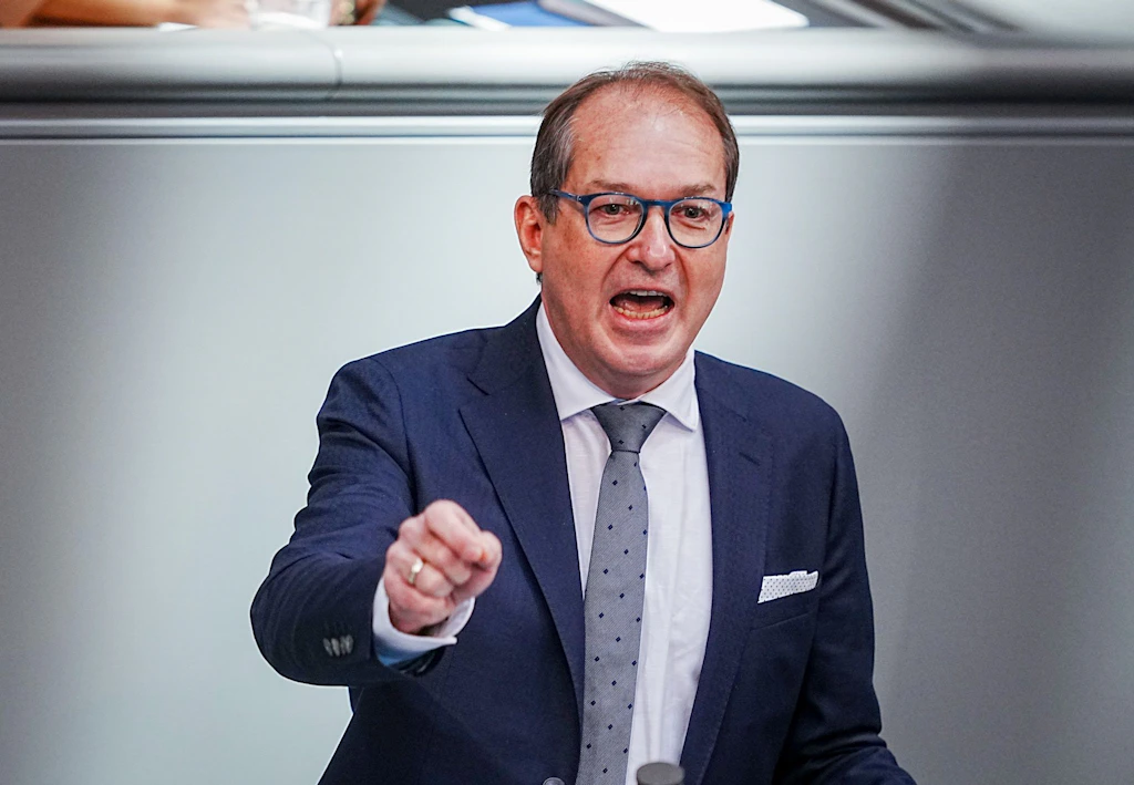 Ukraynalılar vatandaşlarının harçlığını kaybetmeli mi?  Dobrindt neden Almanya'yı kaosa sürüklesin?