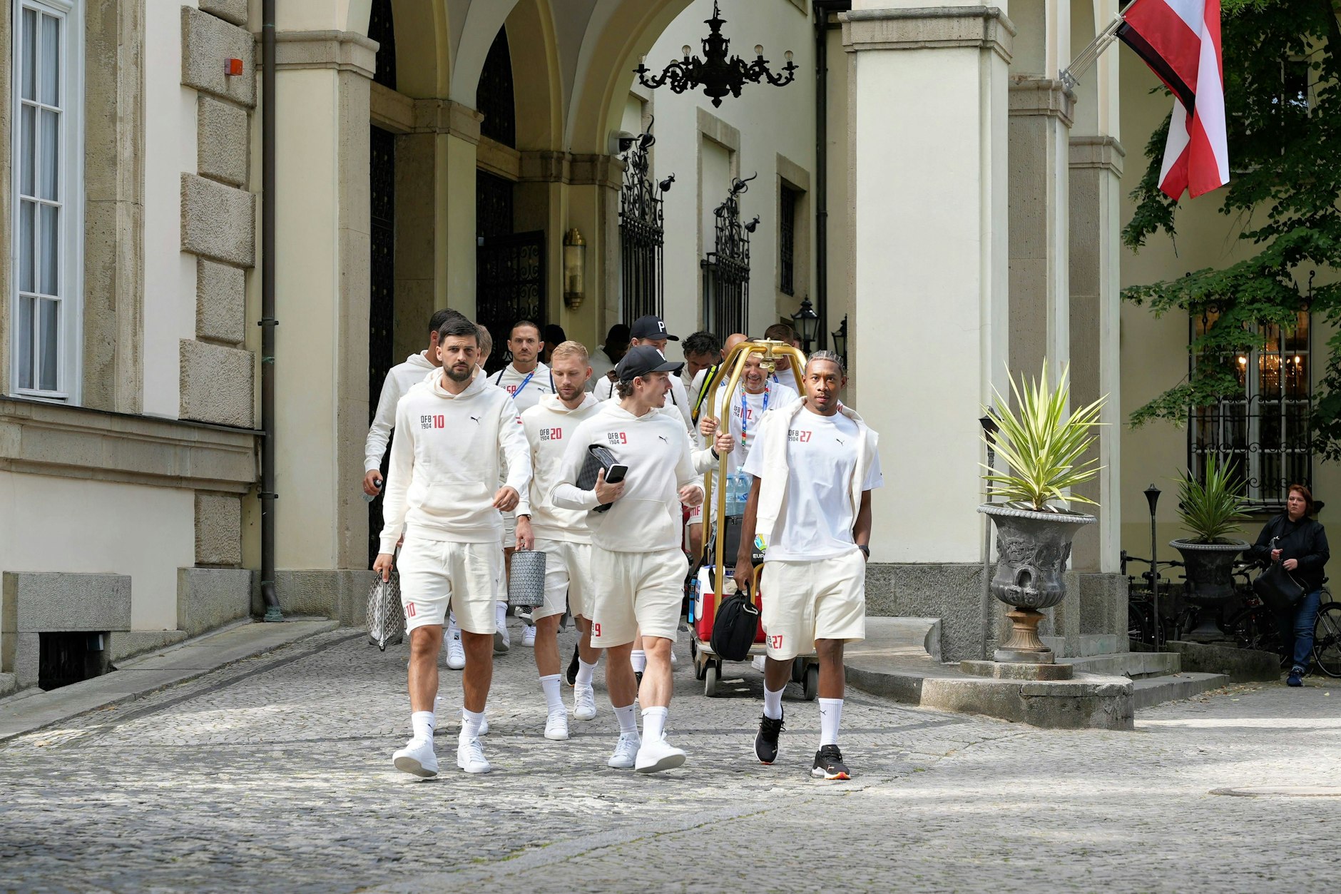 Das Schlosshotel im Berliner Grunewald dient als Basislager der österreichischen Fußballnationalmannschaft während der EM 2024.