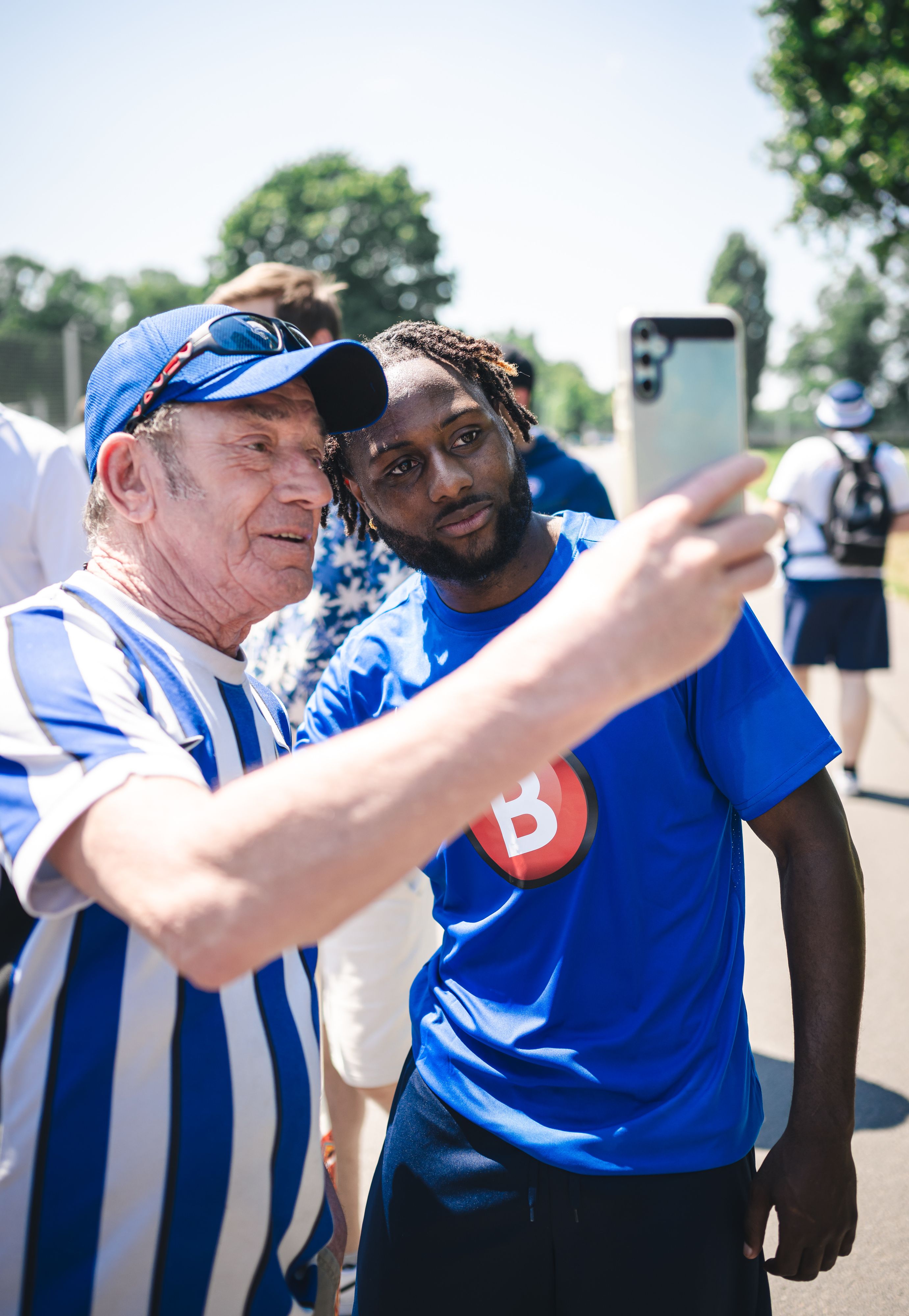 Hertha BSC: Nanu?! Darum läuft Zeefuik Fanliebling Reese gerade den Rang ab