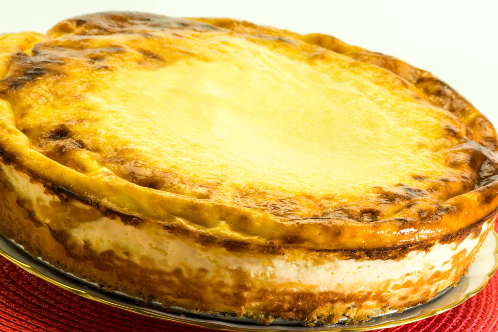 Omas Rezept für Quarktorte ohne Boden: Sie schmeckt wie zu DDR-Zeiten!