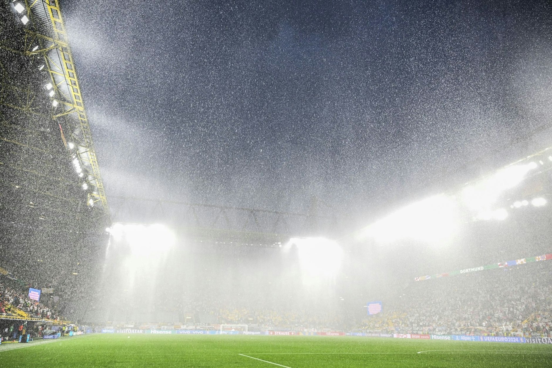 In Dortmund folgten Gewitter, Starkregen und Hagel dicht aufeinander. 