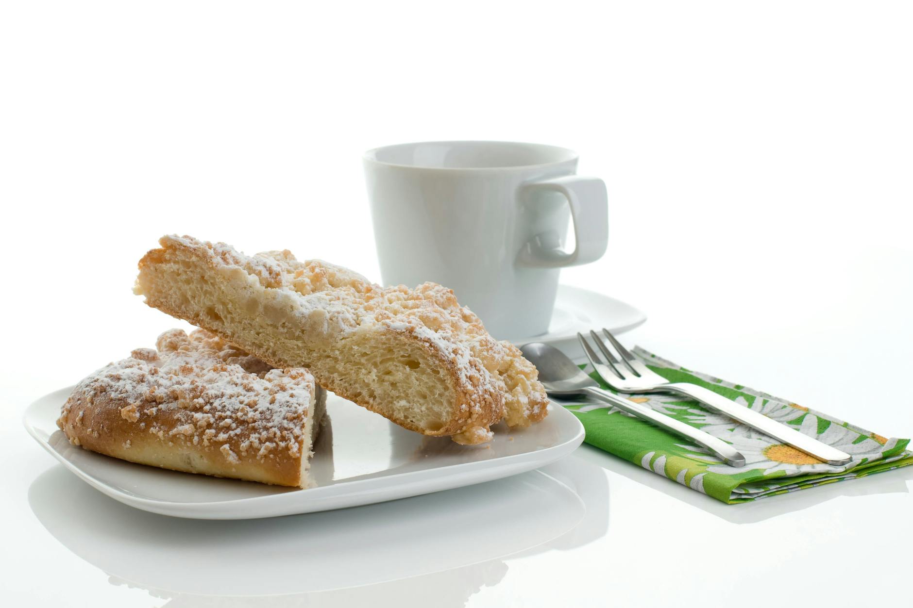 Das Rezept für Prasselkuchen ist super simpel, das Gebäck dafür umso leckerer.