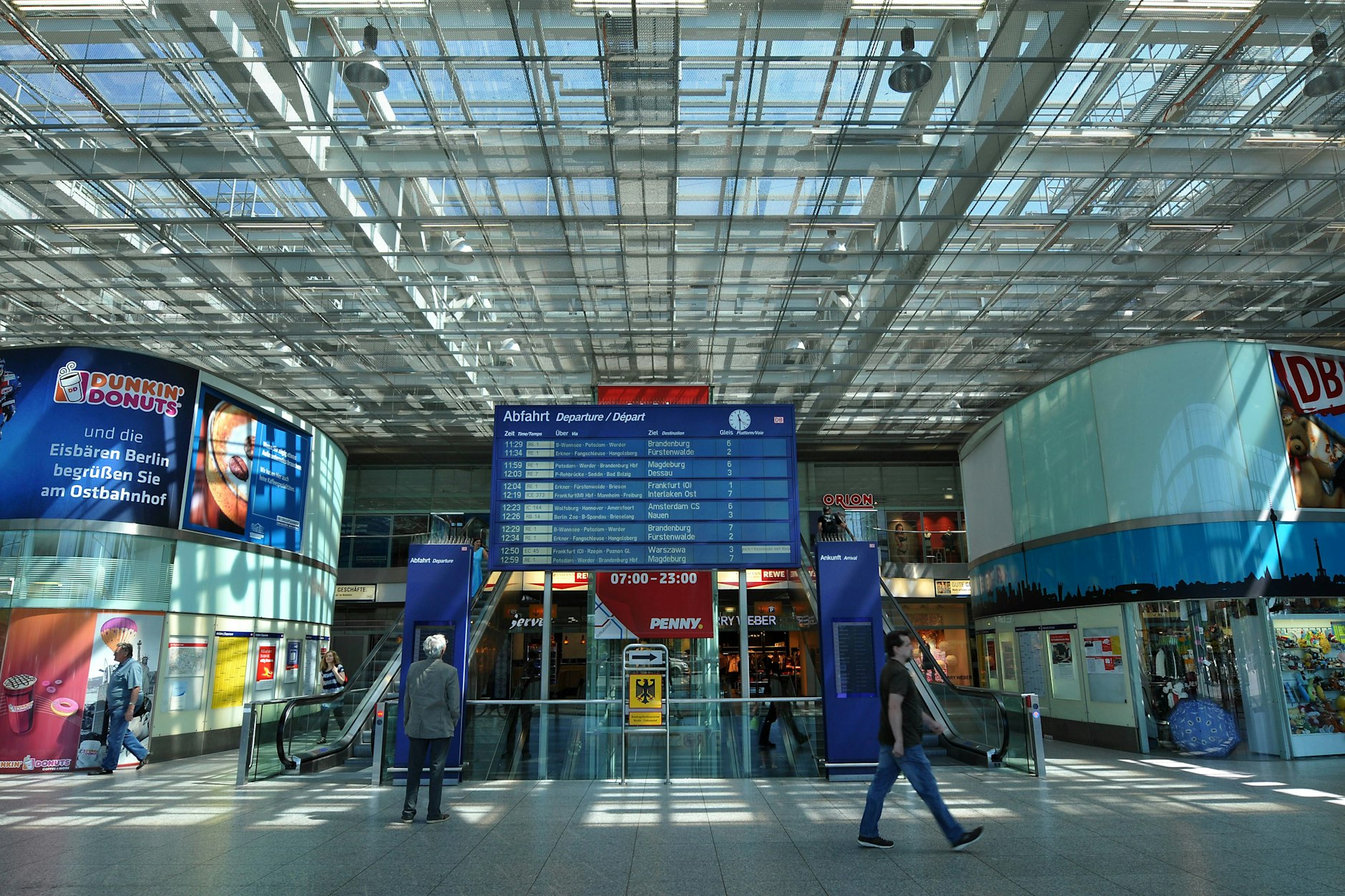 Die Polizeibeamten wurden am Montag gegen 18.10 Uhr zum Ostbahnhof gerufen.