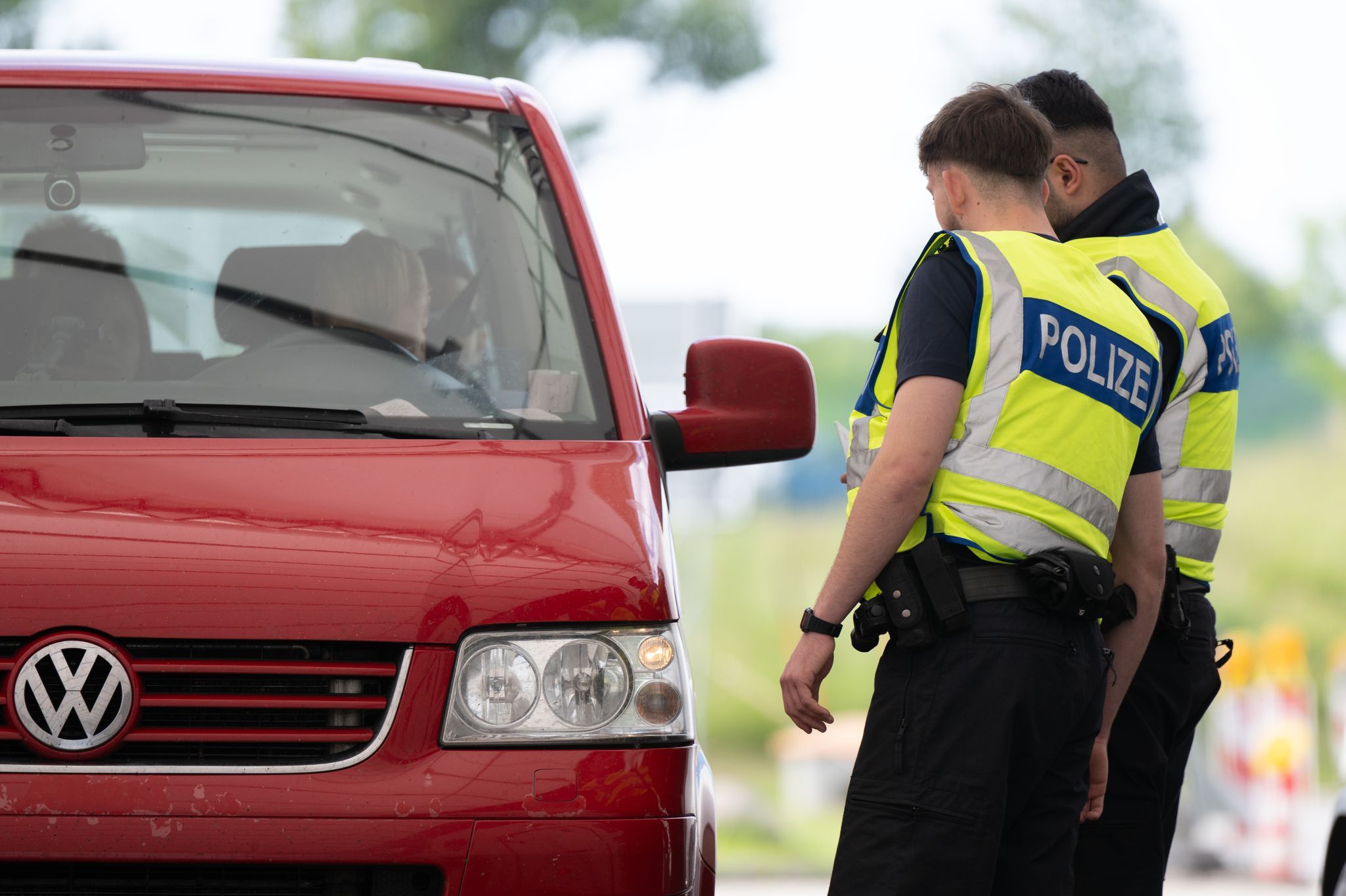 EM-Grenzkontrollen In Brandenburg: Bundespolizei Vollstreckt ...