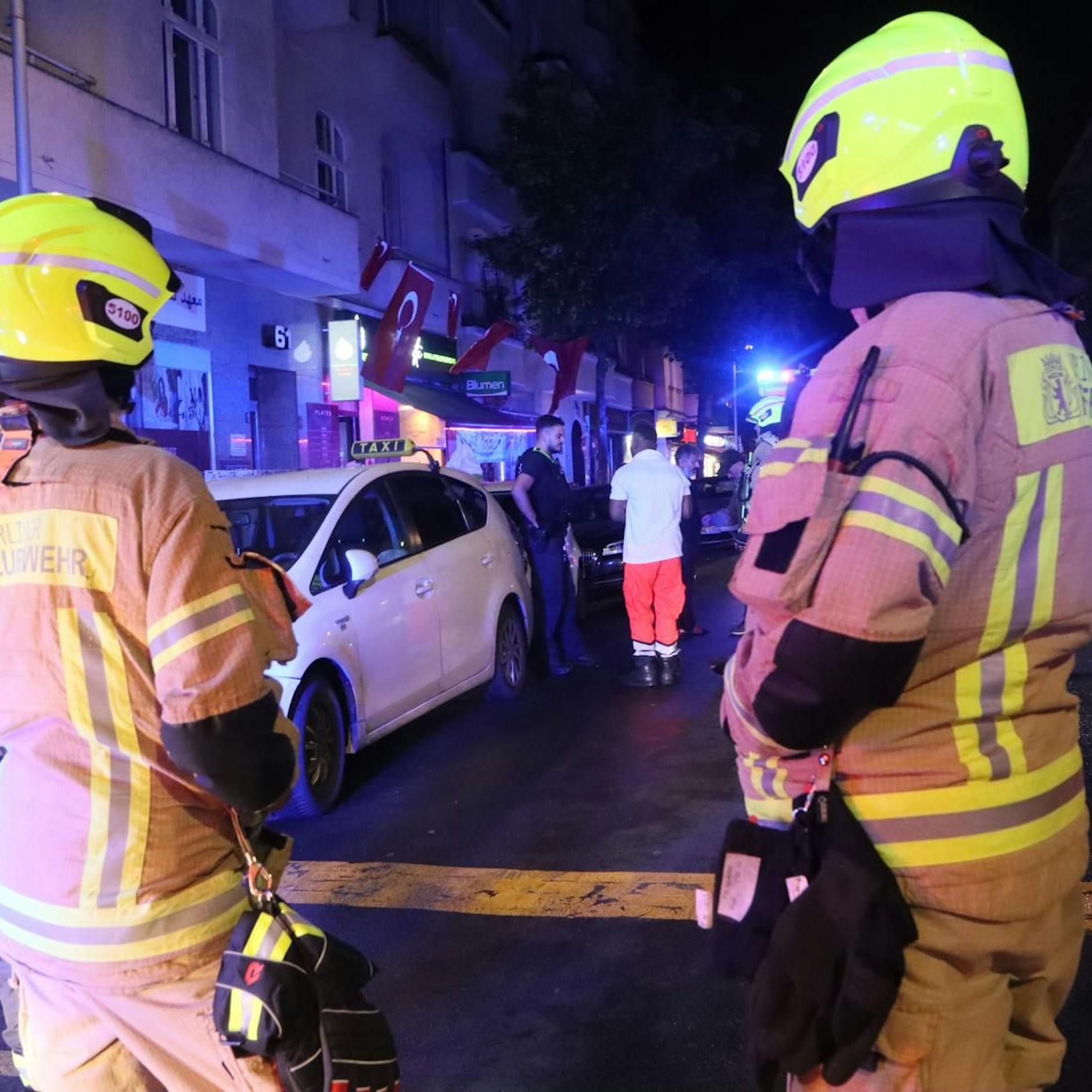 Rettungs-Drama in Neukölln: Rettungsdienst brutal angegriffen!