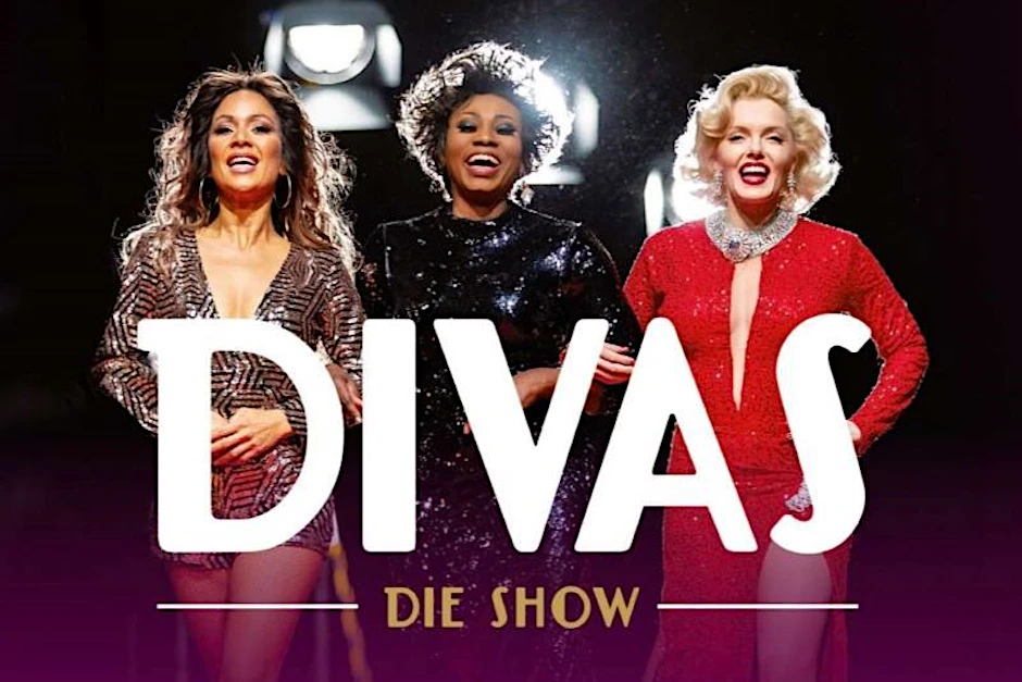 „DIVA“ ist ein Begriff, der ursprünglich aus dem Italienischen stammt und „Göttin“ bedeutet. DIVAS besitzen eine starke Bühnenpräsenz und eine charismatische Ausstrahlung, die das Publikum in ihren Bann zieht. Na dann, auf geht’s!