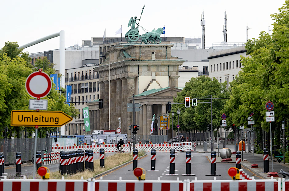 Am Mittwoch werden in Berlin wegen Bauarbeiten mehrere Straßen gesperrt.