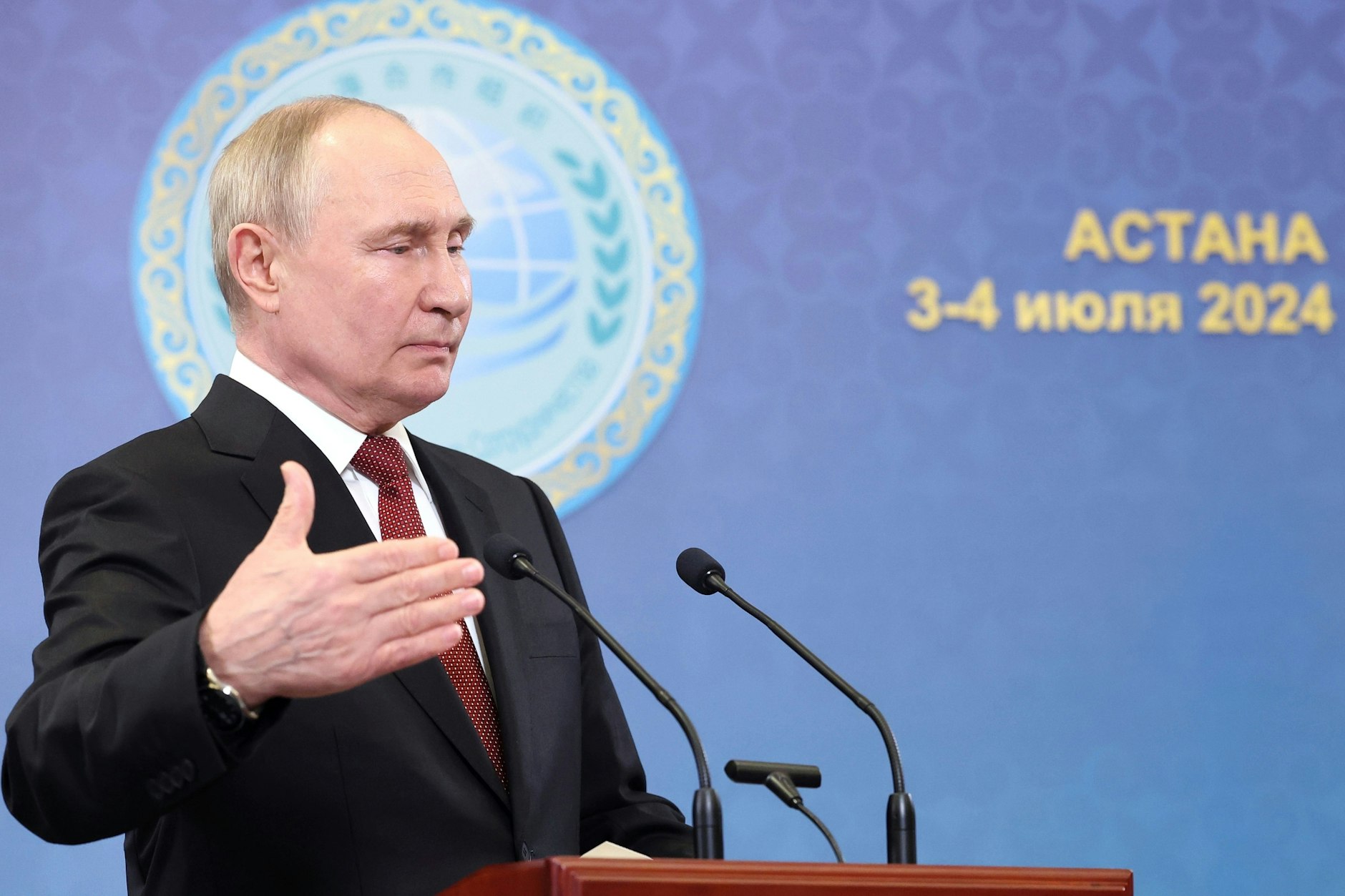 Nein zur Feuerpause: Der russische Präsident Wladimir Putin bei eine Pressekonferenz nach dem Gipfel der Shanghaier Organisation für Zusammenarbeit.
