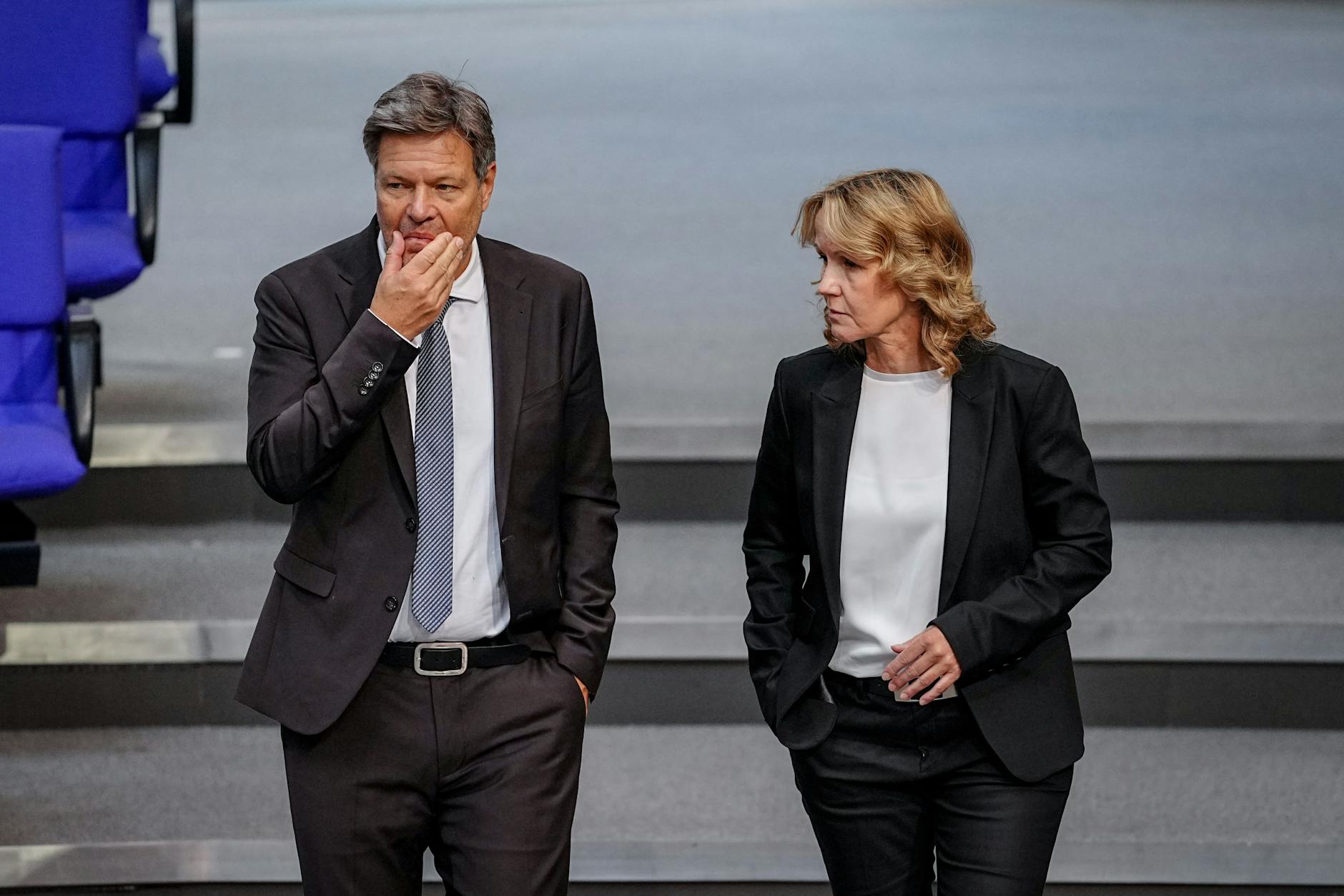 Konnten die Fragen der Unionsfraktion zum Atomausstieg nicht befriedigend beantworten: Bundeswirtschaftsminister Robert Habeck und Bundesumweltministerin Steffi Lemke (beide Grüne).