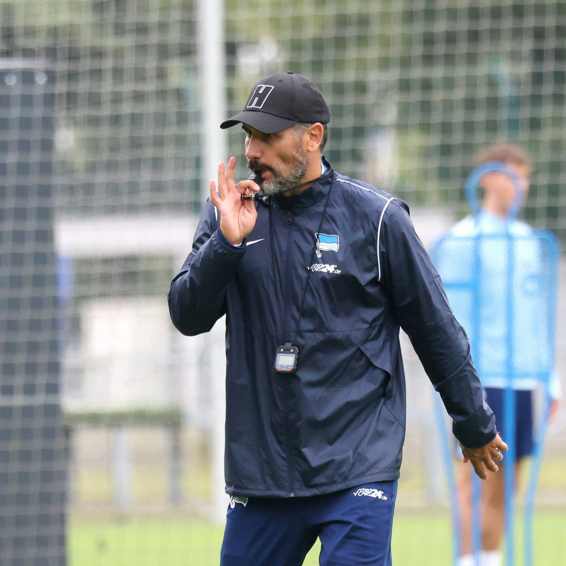 Herthas neuer Trainer Cristian Fiel hat seit zwölf Tagen das Kommando übernommen.