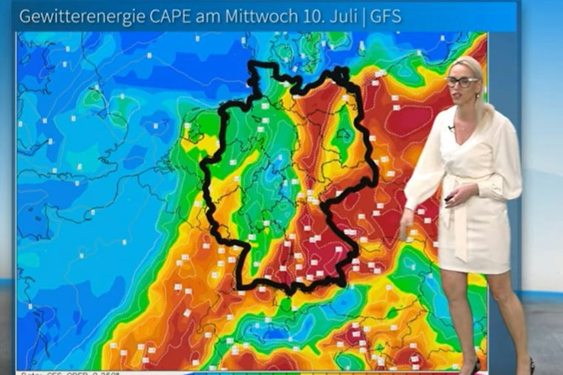 Kathy Schrey warnt vor Unwetter-Gefahr am Mittwoch. 