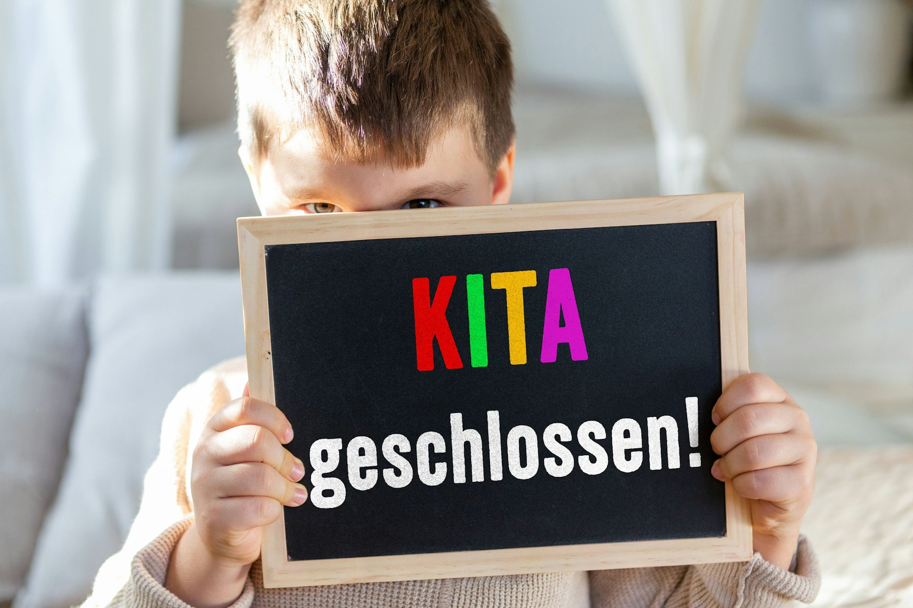 Streiks angekündigt: Eltern droht eine stressige Woche. 
